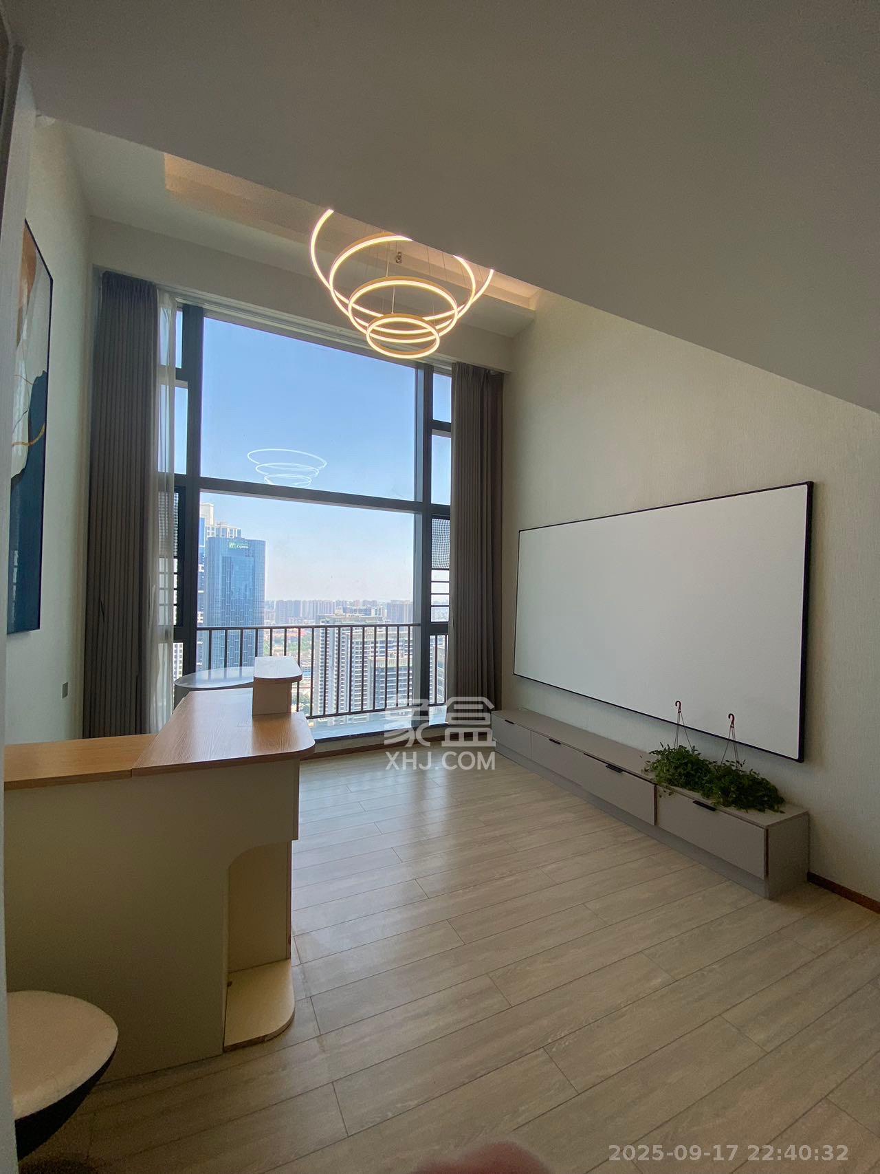 华远华时代 4室2厅2卫 4500.0元/月 华远华时代 4室2厅2卫 4500.0元/月室内图