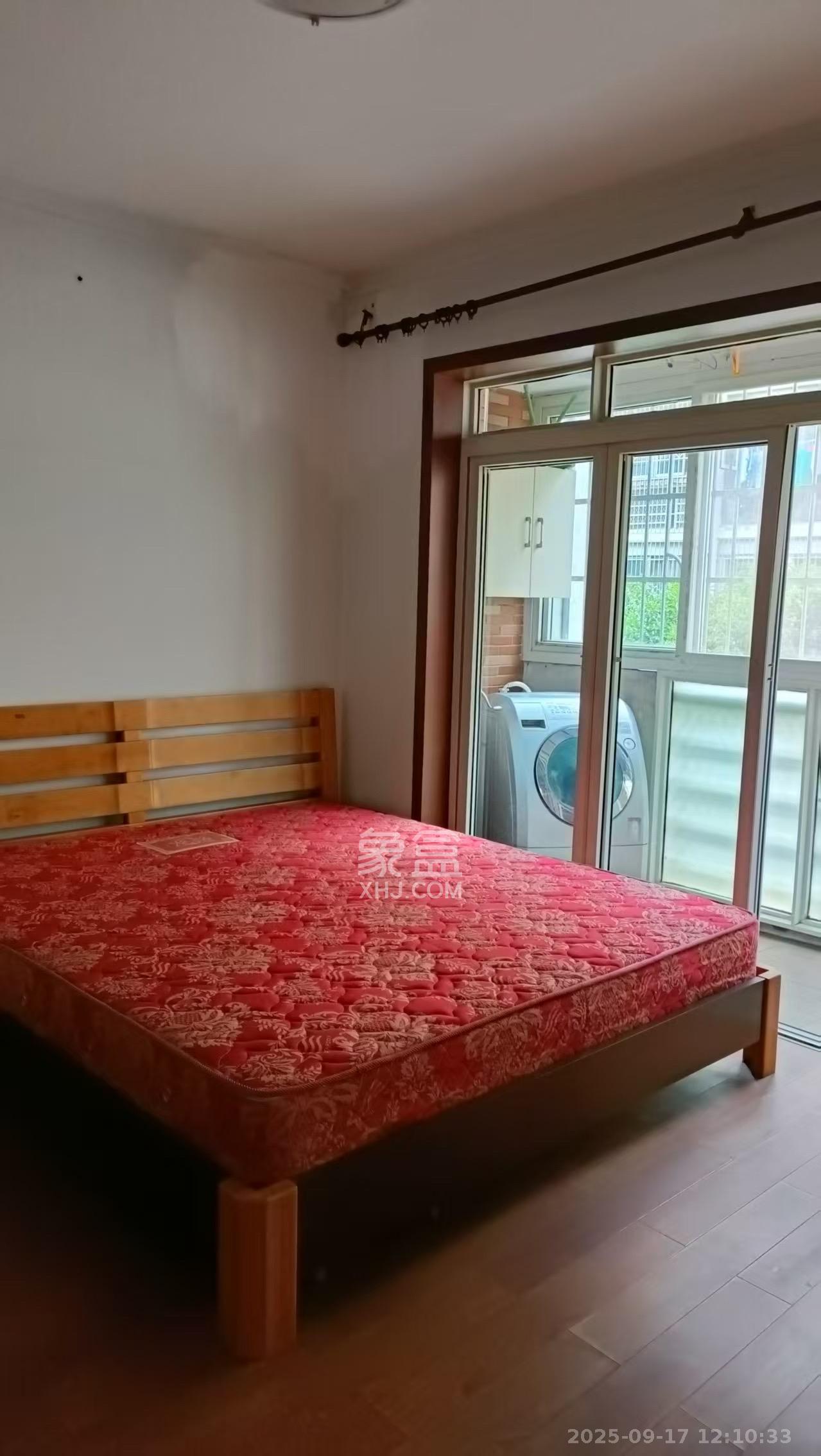 紫薇鑫园 3室2厅1卫 2300.0元/月 紫薇鑫园 3室2厅1卫 2300.0元/月室内图