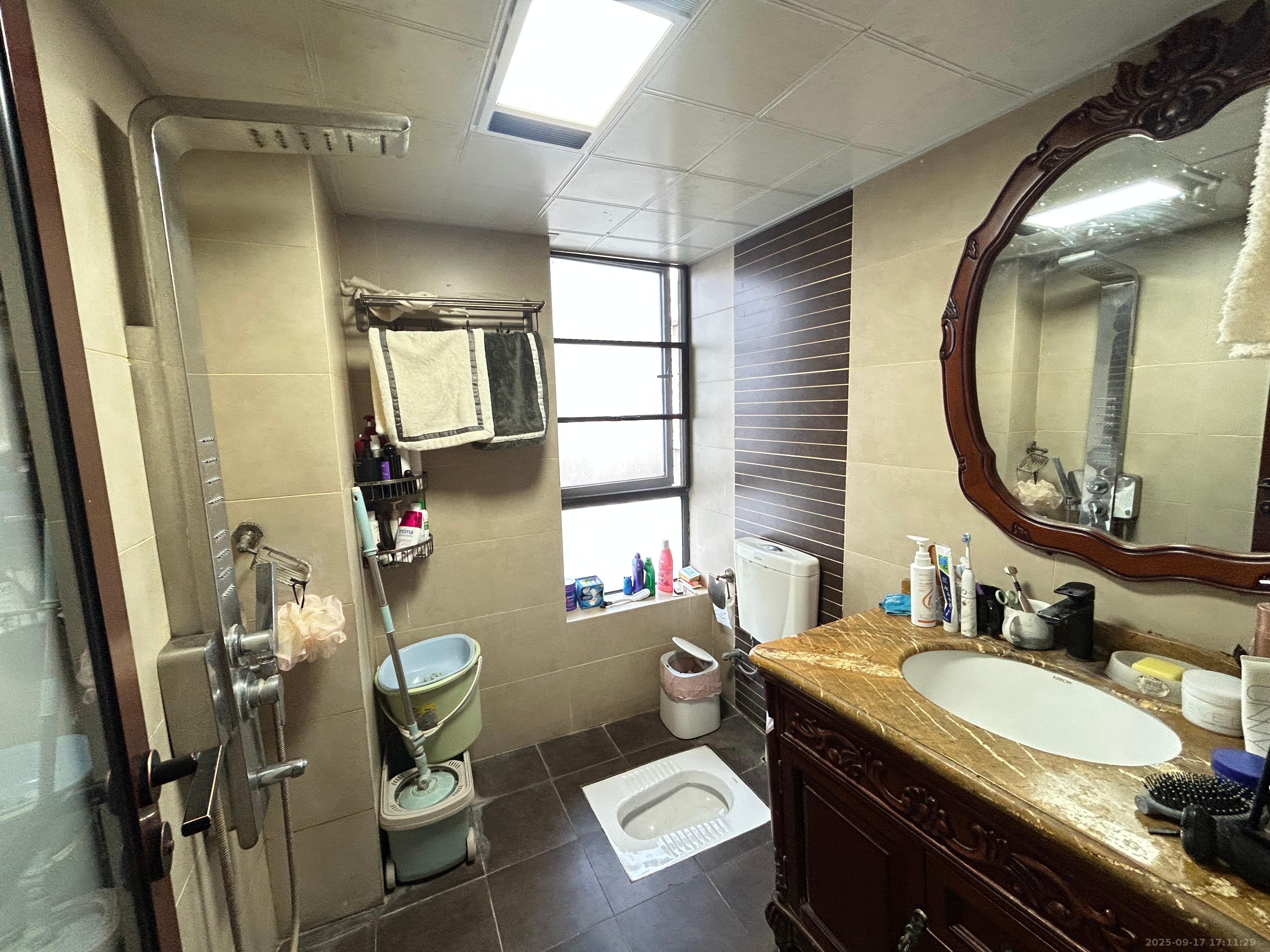 五矿紫湖香醍  2室2厅1卫    2100.0元/月室内图