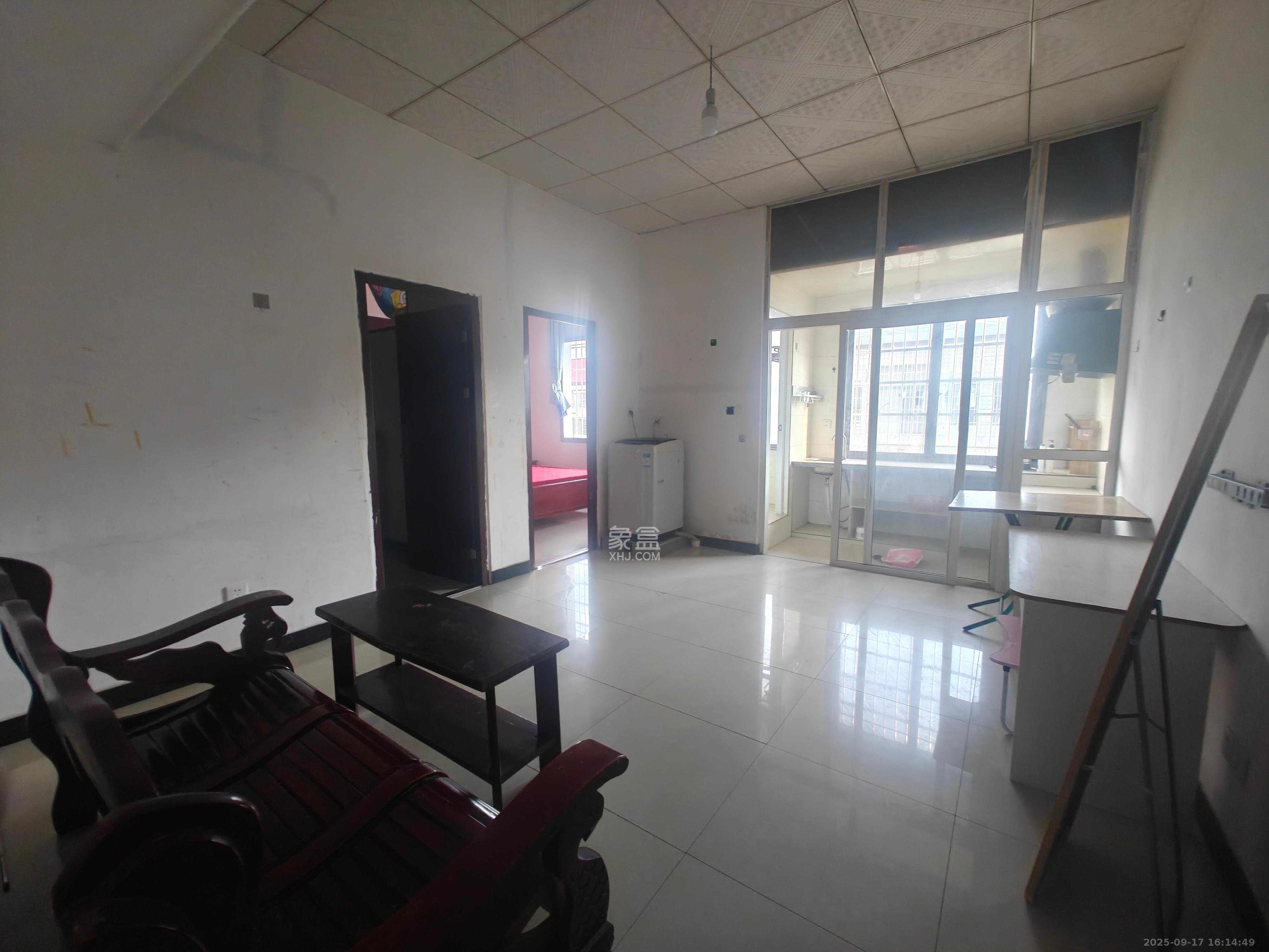 松雅安置小区  2室1厅1卫    700.0元/月室内图