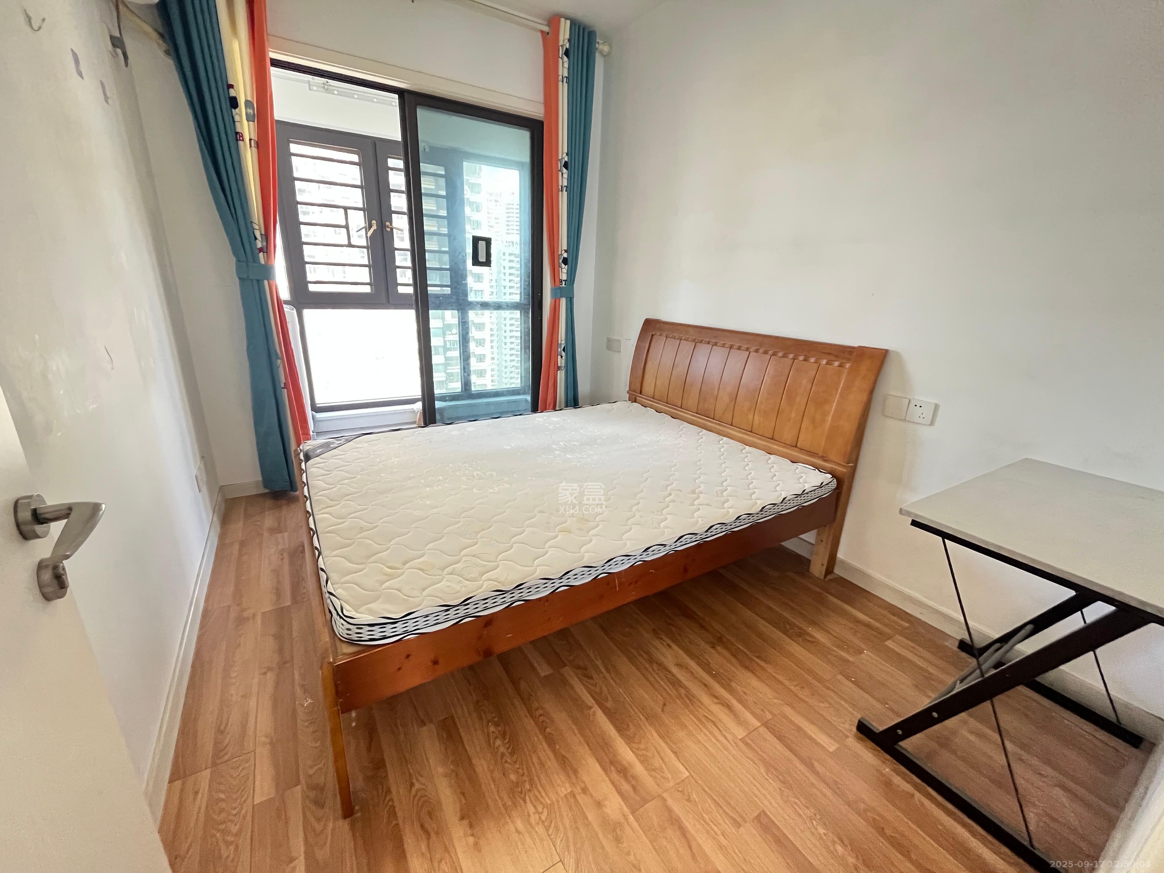 保利西海岸B区 3室2厅2卫 3600.0元/月 保利西海岸B区 3室2厅2卫 3600.0元/月室内图