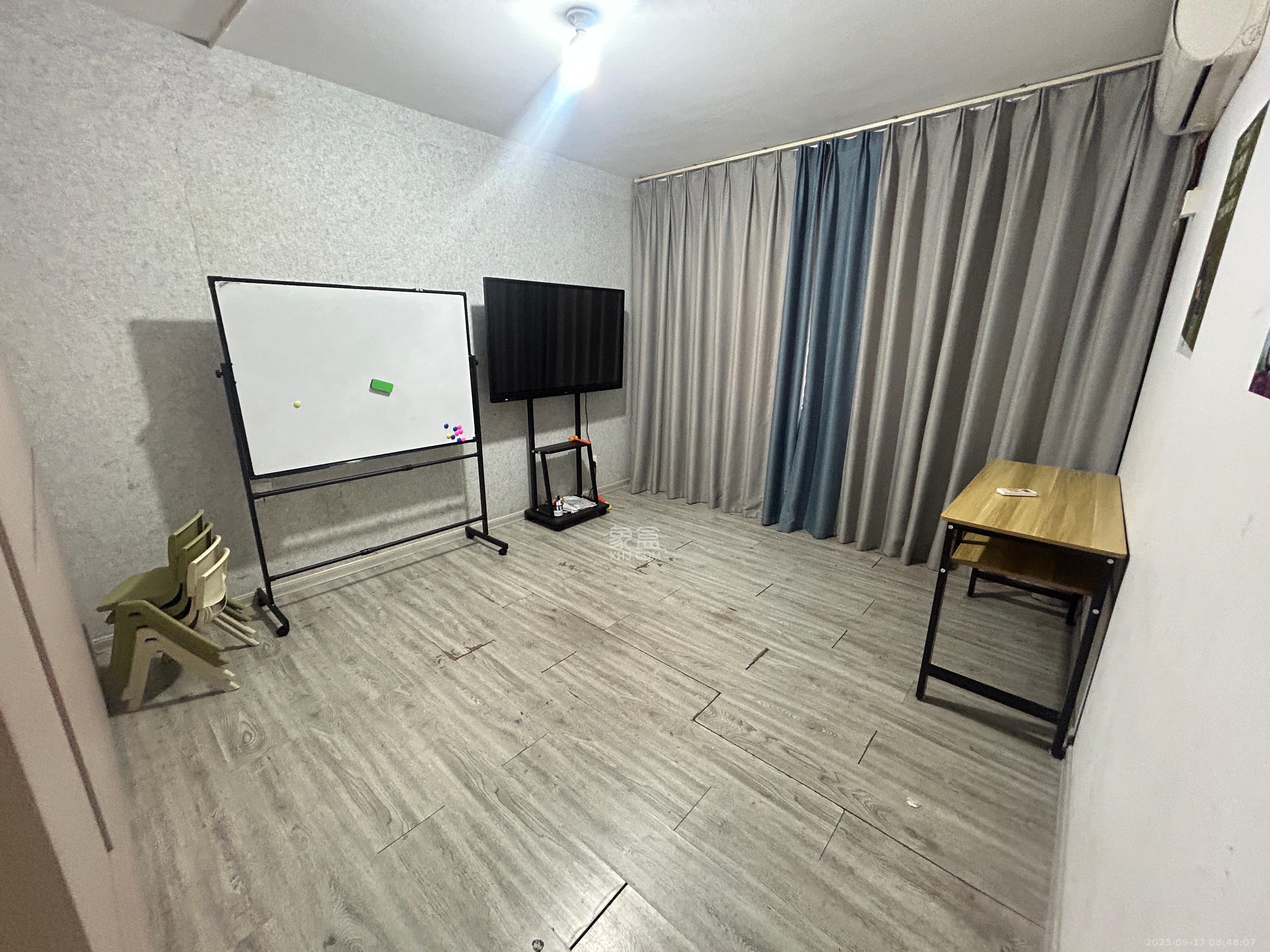 德政园 2室1厅1卫 2000.0元/月 德政园 2室1厅1卫 2000.0元/月室内图