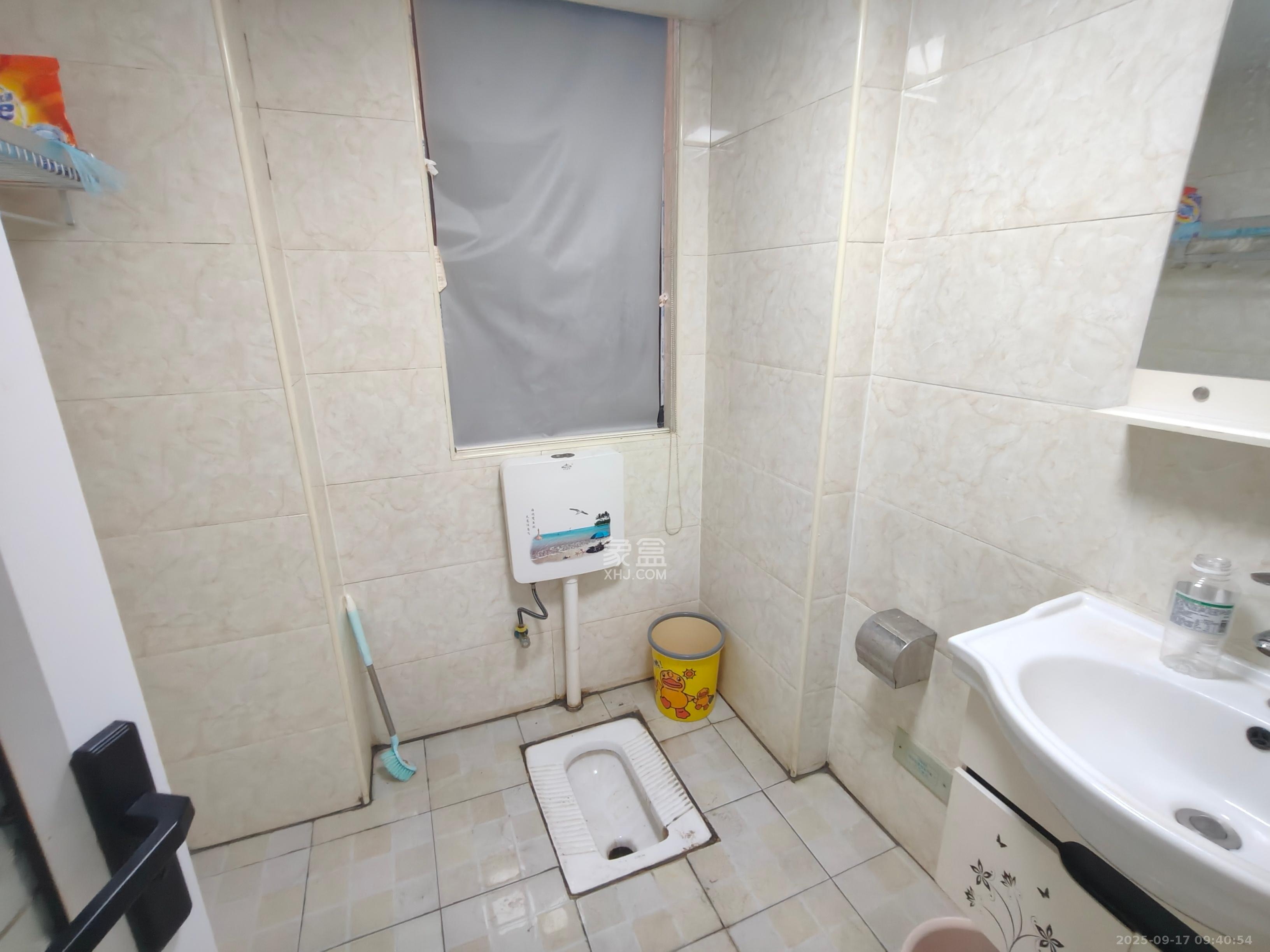 梅溪鑫苑名家  3室1厅1卫    1900.0元/月室内图