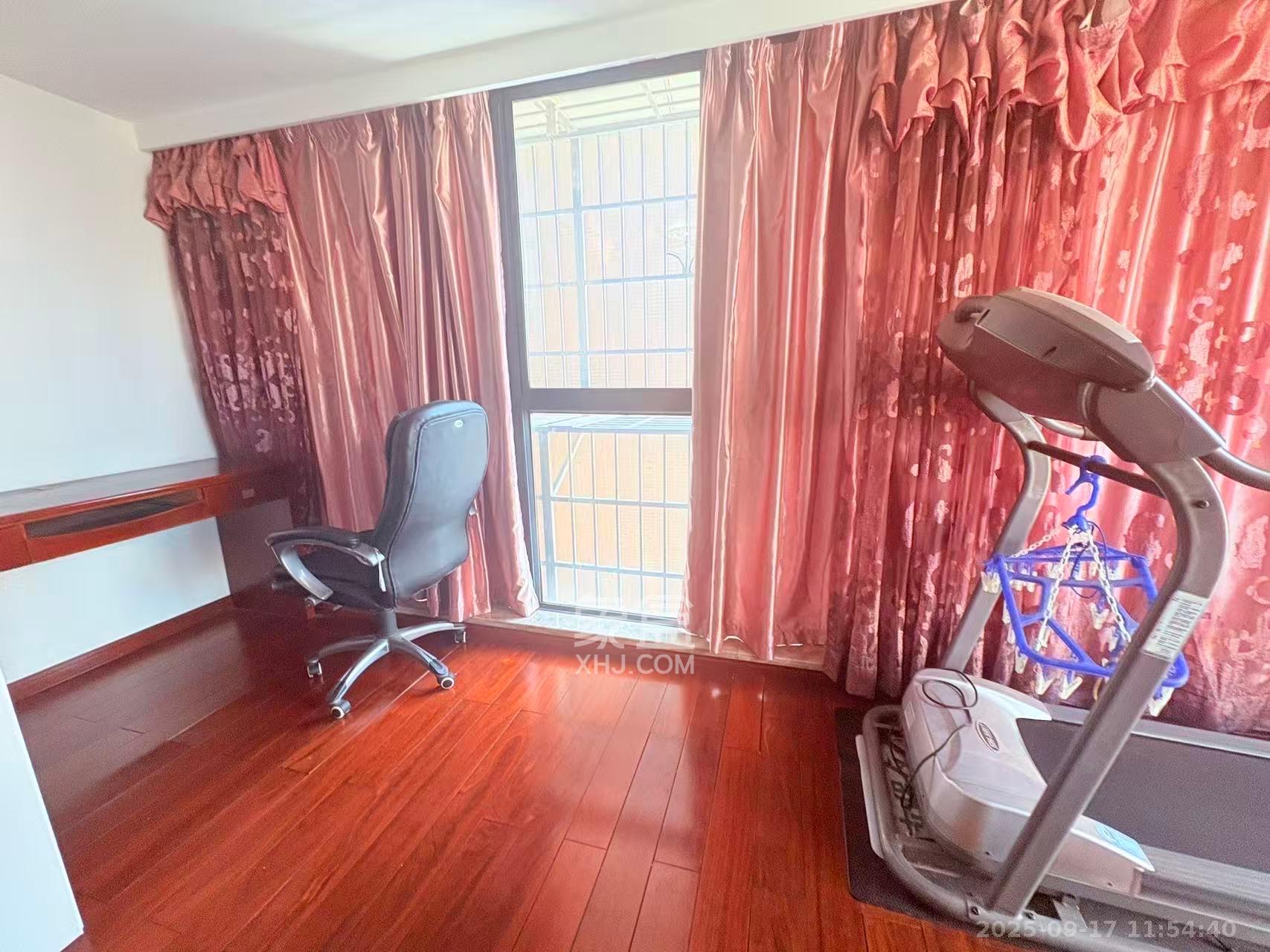 省木材公司宿舍(原欧园木材厂宿舍) 3室2厅2卫 3500.0元/月 省木材公司宿舍(原欧园木材厂宿舍) 3室2厅2卫 3500.0元/月室内图