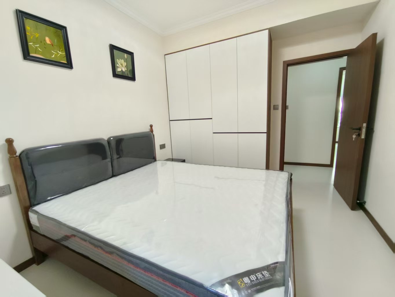 金碧花园  3室2厅2卫    69.8万 金碧花园  3室2厅2卫    69.8万室内图