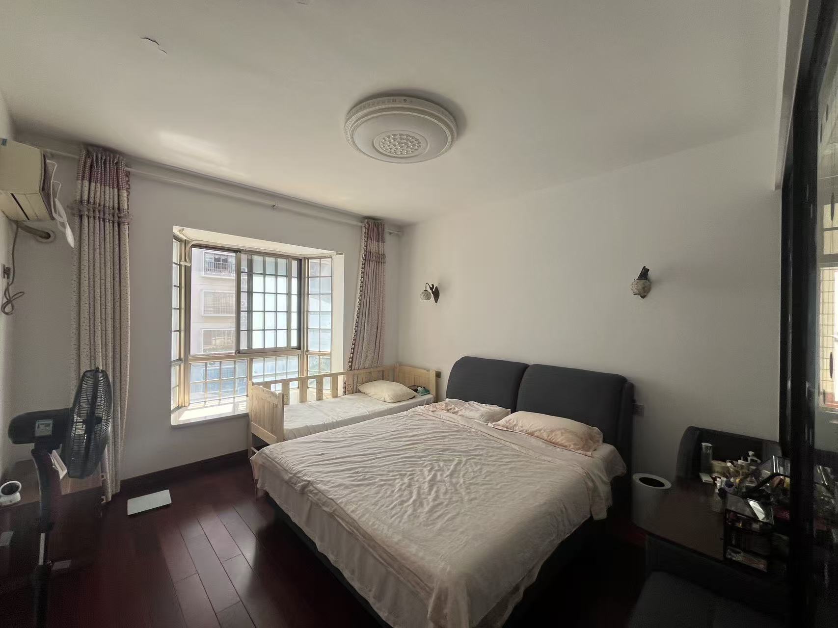 明月湖  3室2厅1卫   41.80万室内图