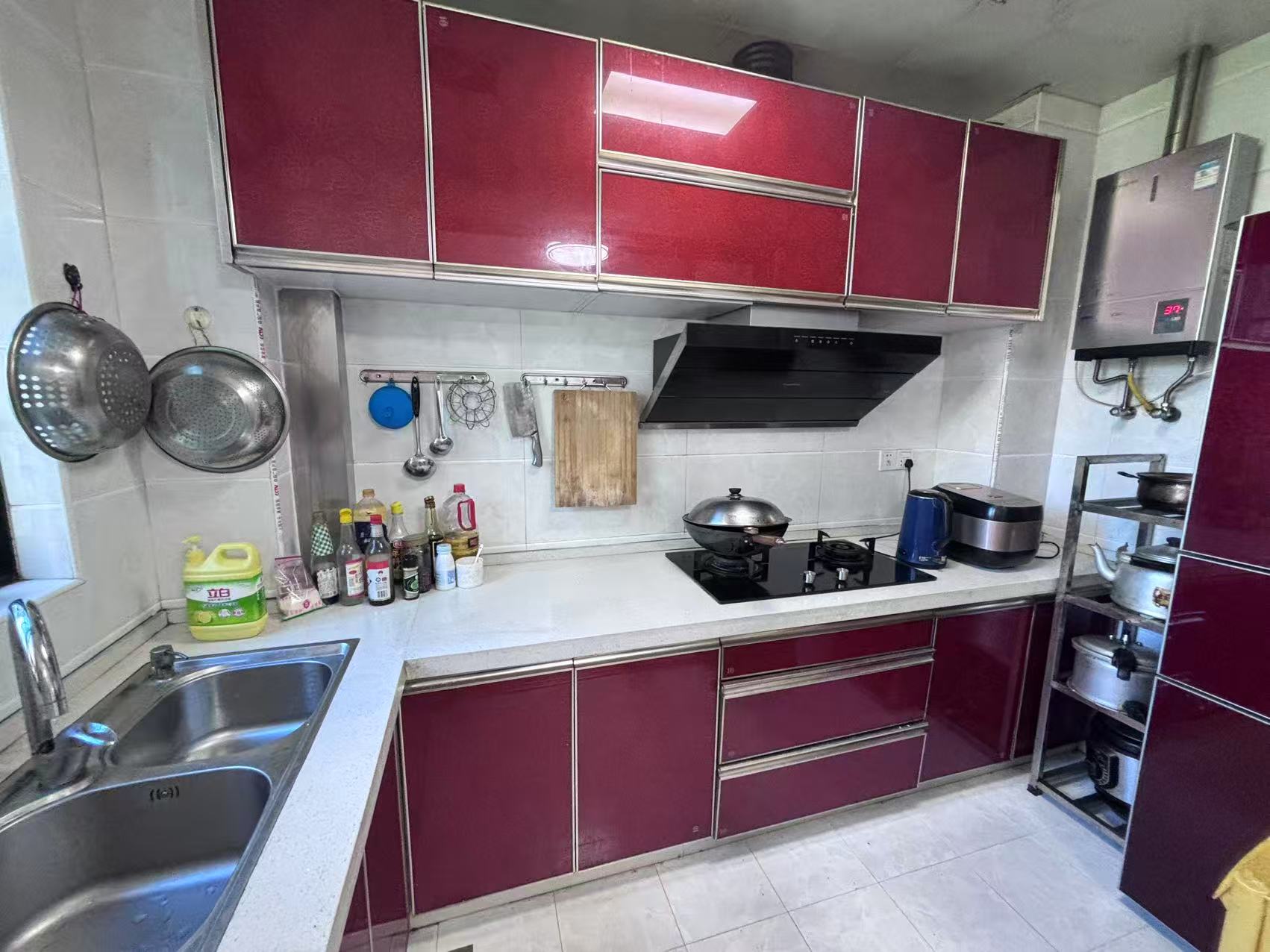 百江花园  3室2厅2卫    48.0万室内图