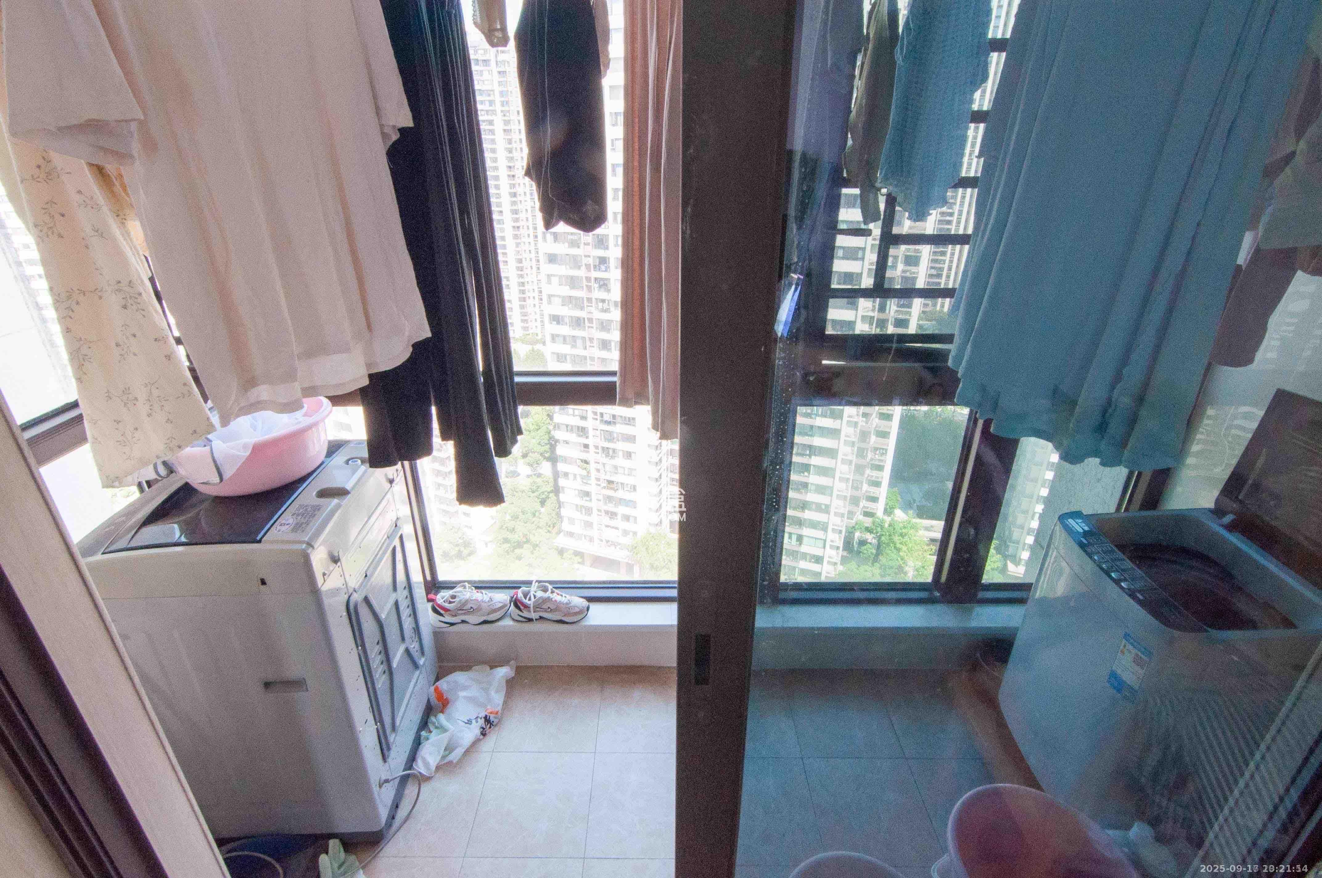 佳兆业云顶梅溪湖(佳兆业梅溪荟) 4室2厅2卫 3600.0元/月 佳兆业云顶梅溪湖(佳兆业梅溪荟) 4室2厅2卫 3600.0元/月室内图