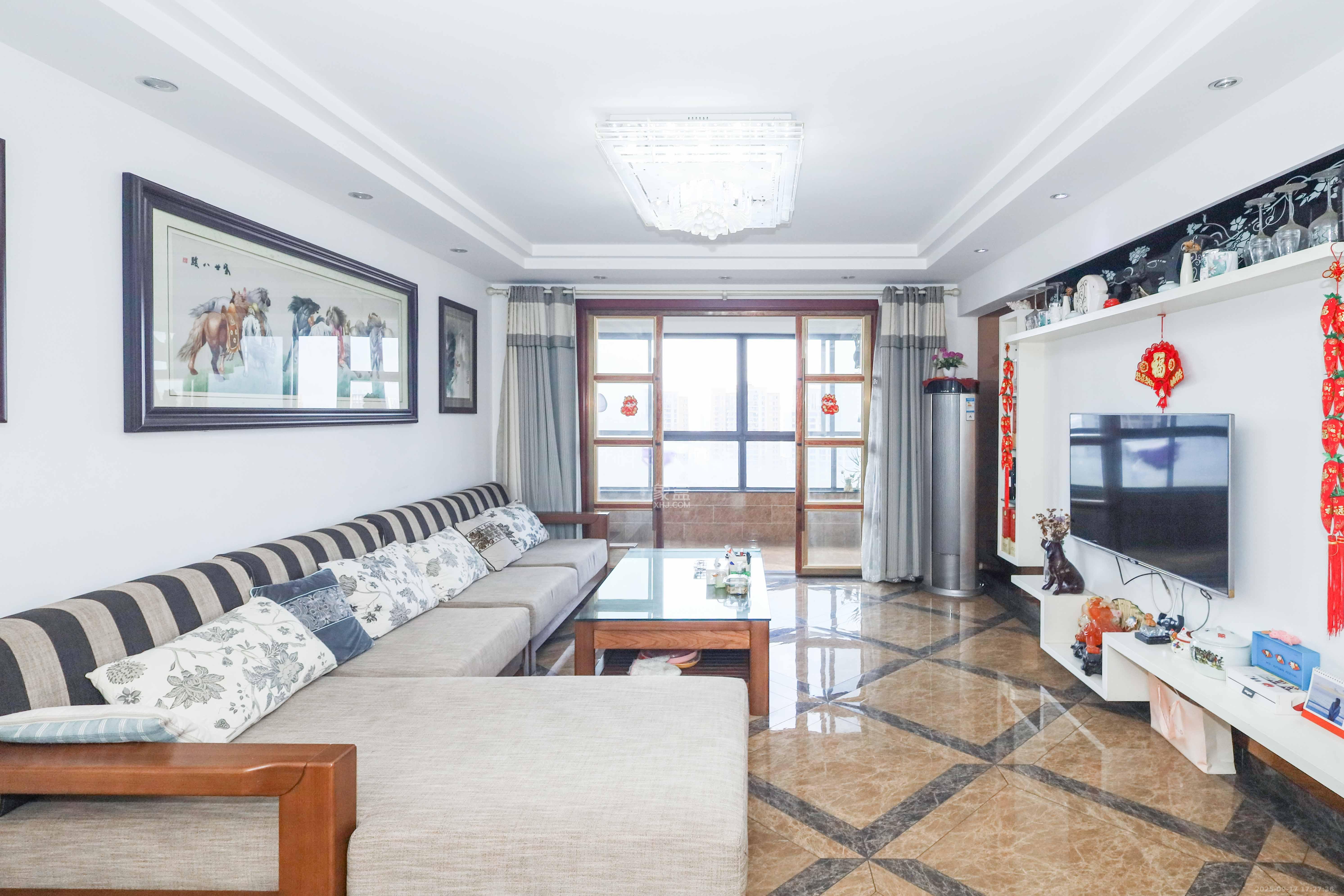 保利麓谷林语F区  4室2厅2卫    145.0万 保利麓谷林语F区  4室2厅2卫    145.0万