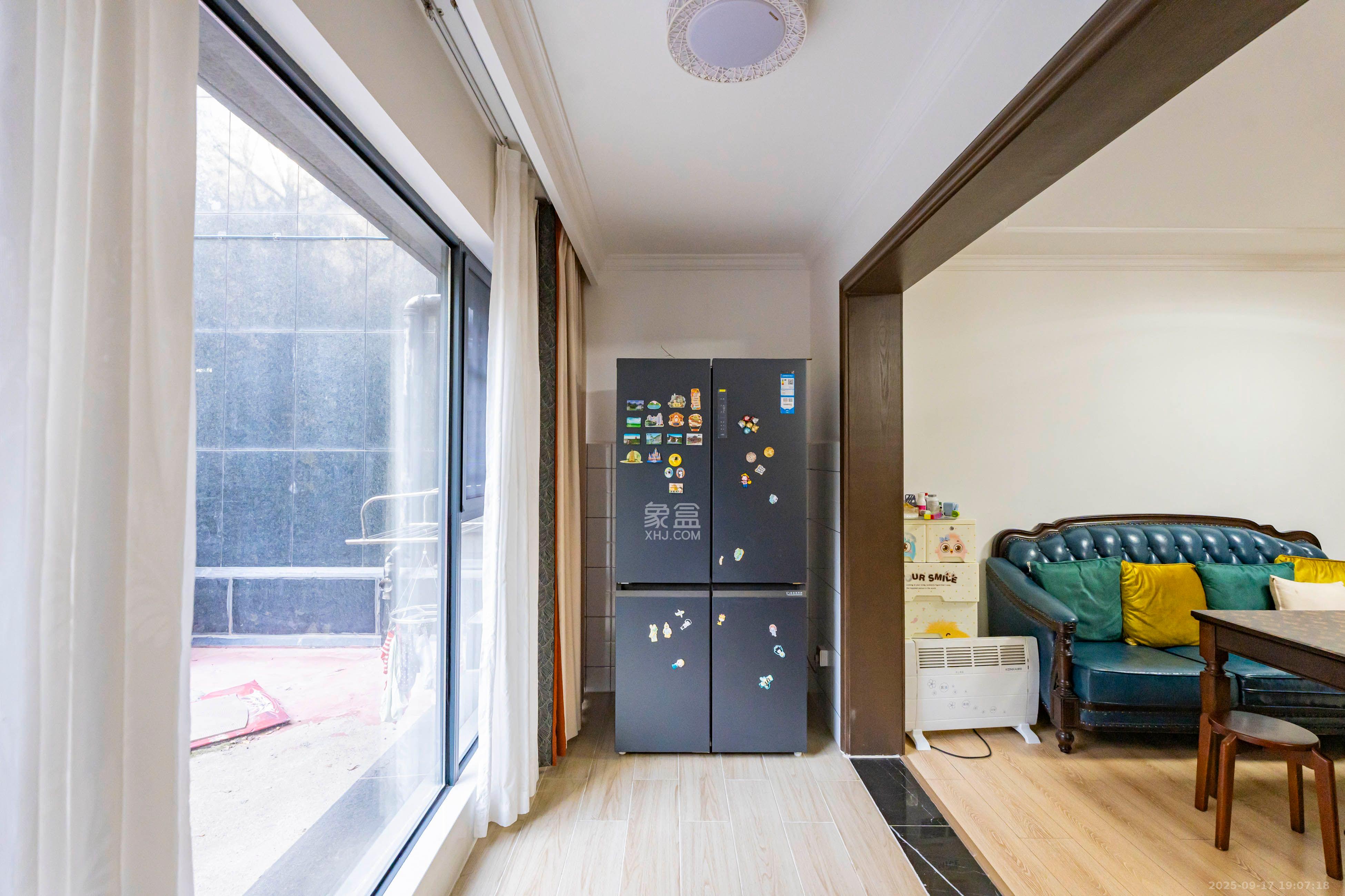 天健城 4室2厅2卫 4300.0元/月 天健城 4室2厅2卫 4300.0元/月室内图