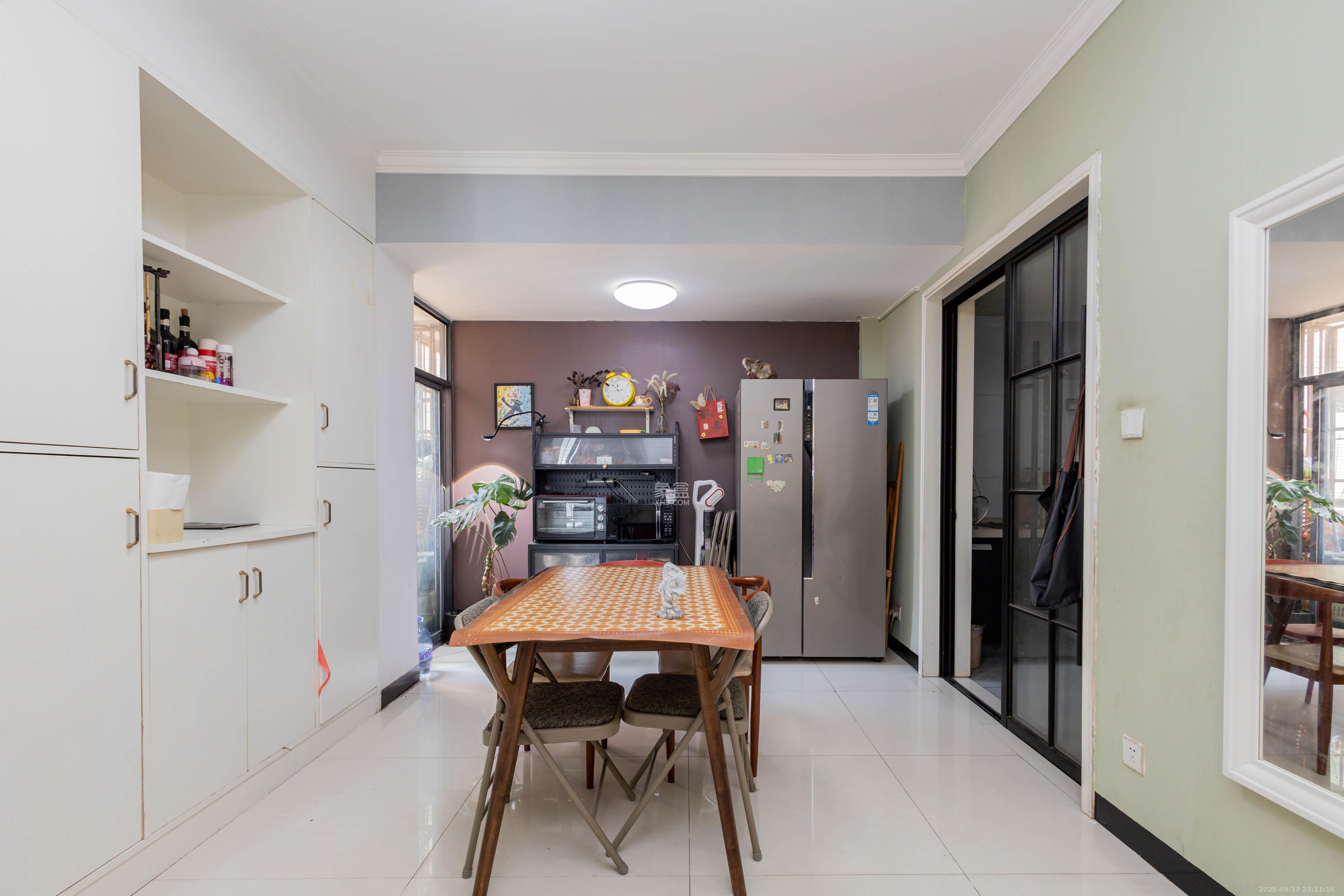 高林仕家 3室2厅1卫 57.8万 高林仕家 3室2厅1卫 57.8万客厅