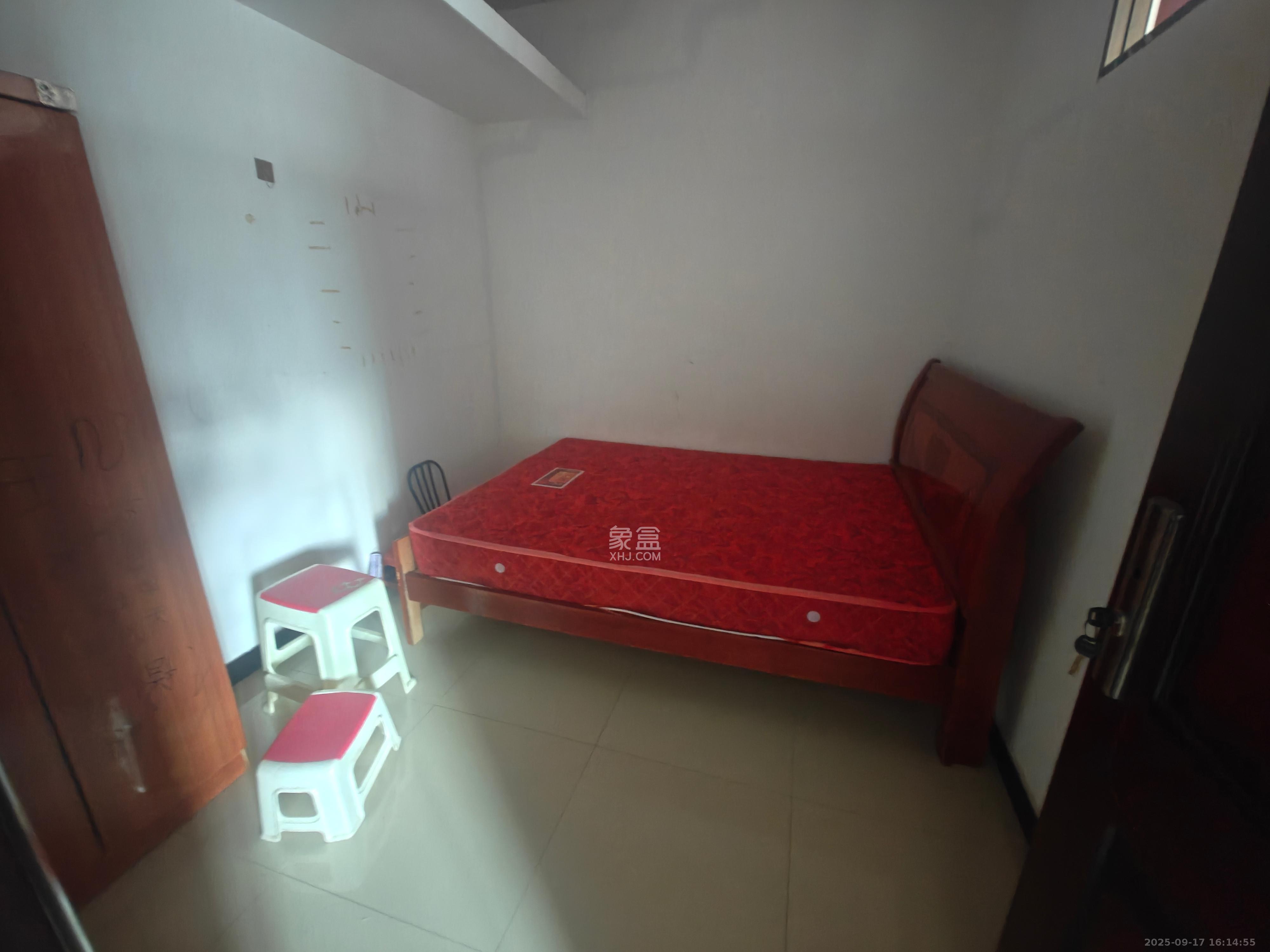 松雅安置小区  2室1厅1卫    700.0元/月室内图