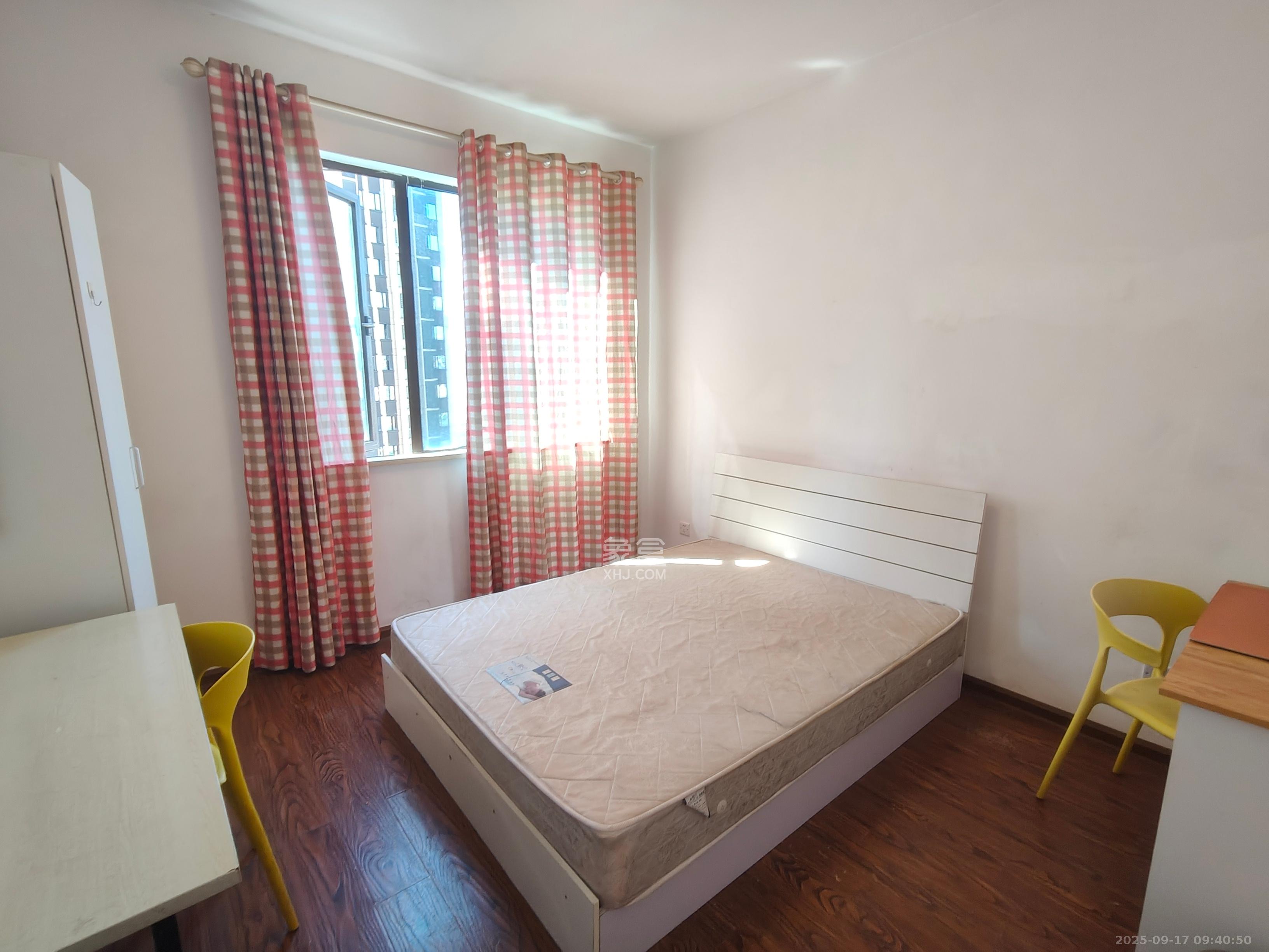 梅溪鑫苑名家  3室1厅1卫    1900.0元/月室内图