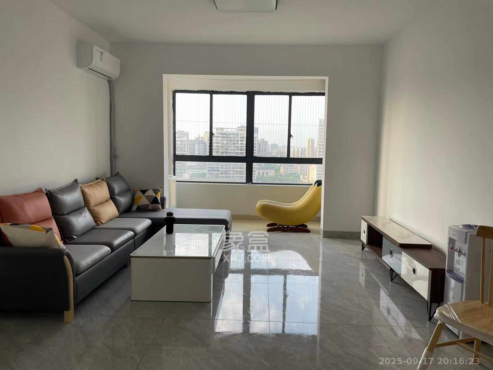 高升金典 3室1厅1卫 2400.0元/月 高升金典 3室1厅1卫 2400.0元/月室内图