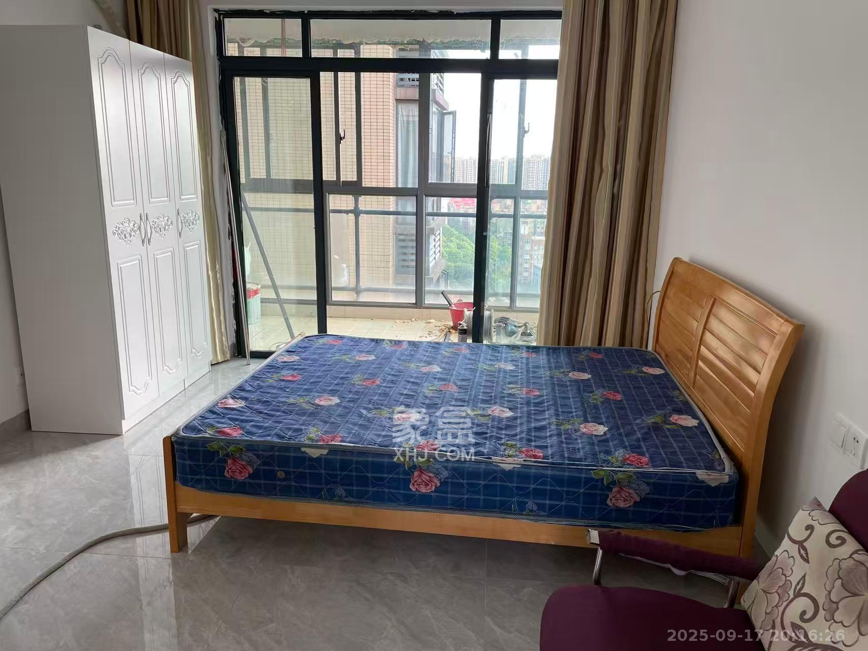 高升金典 3室1厅1卫 2400.0元/月 高升金典 3室1厅1卫 2400.0元/月室内图