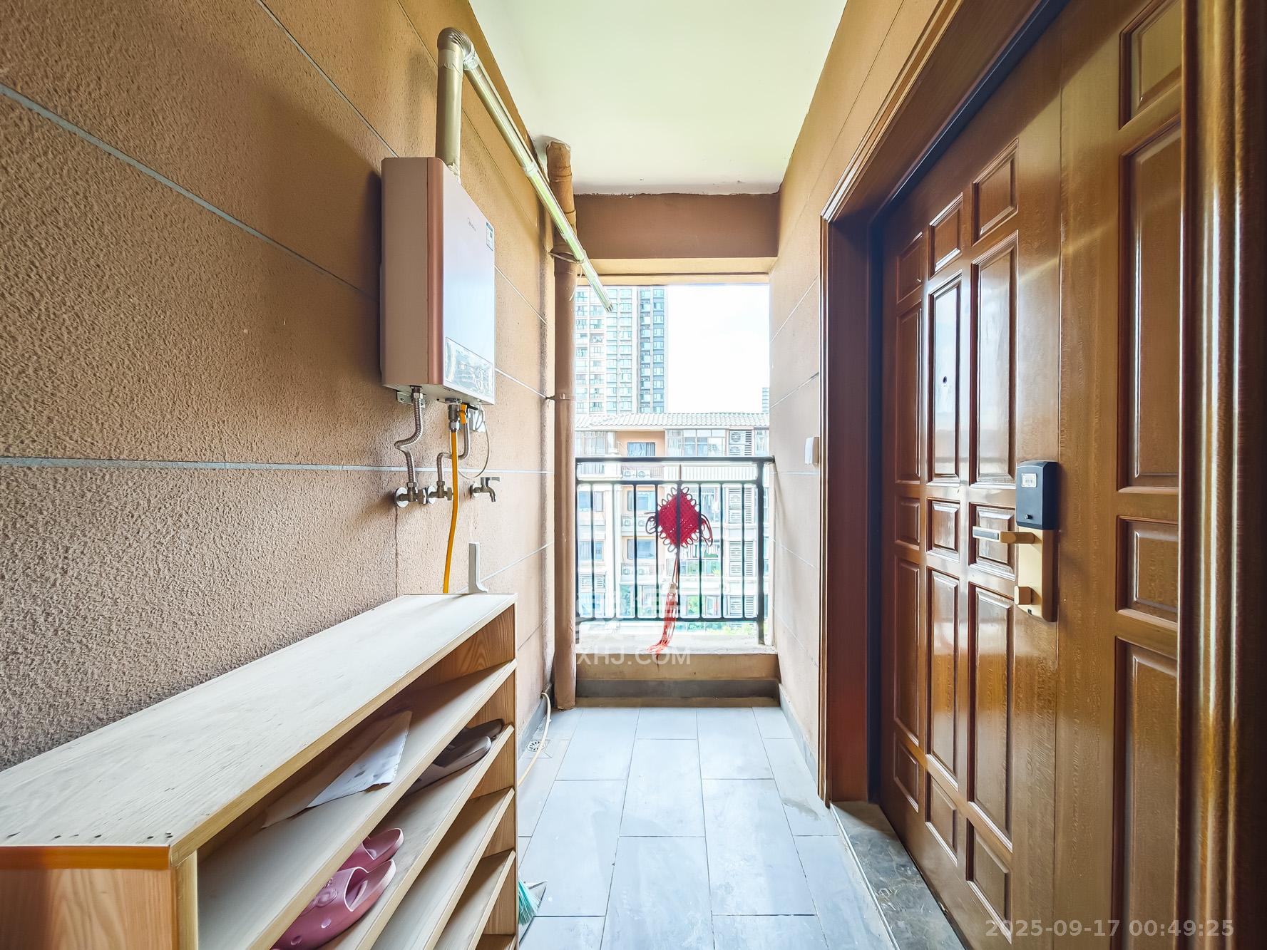 恒大御景天下城一期  3室2厅2卫    85.0万其他