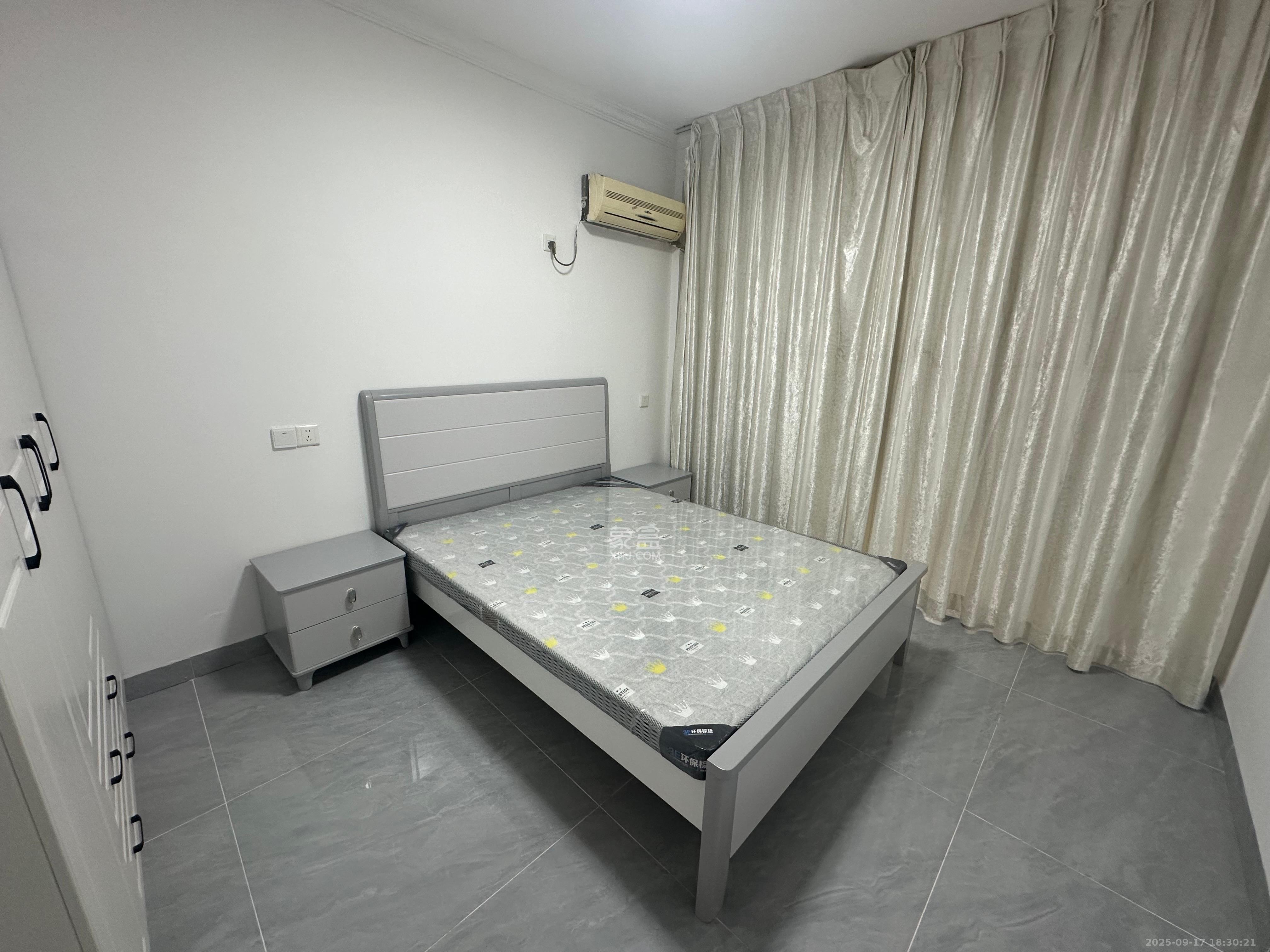 南园小区  2室2厅1卫    1800.0元/月室内图