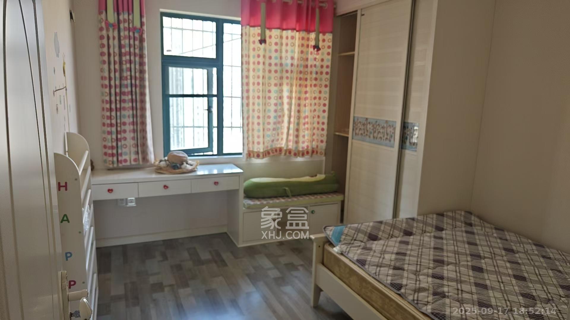 克拉美丽山庄(晟领国际) 2室2厅1卫 2400.0元/月 克拉美丽山庄(晟领国际) 2室2厅1卫 2400.0元/月室内图