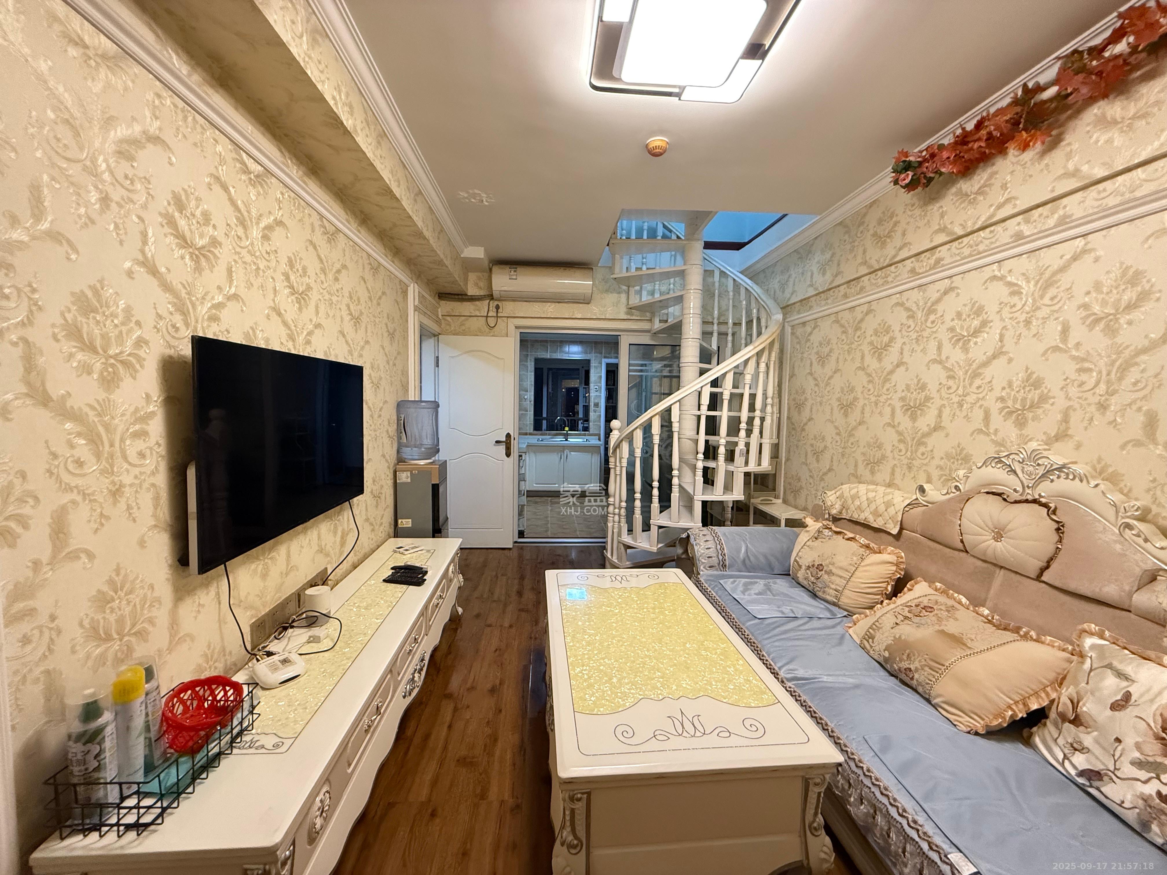 鸥波港湾 2室0厅1卫 2700.0元/月 鸥波港湾 2室0厅1卫 2700.0元/月室内图