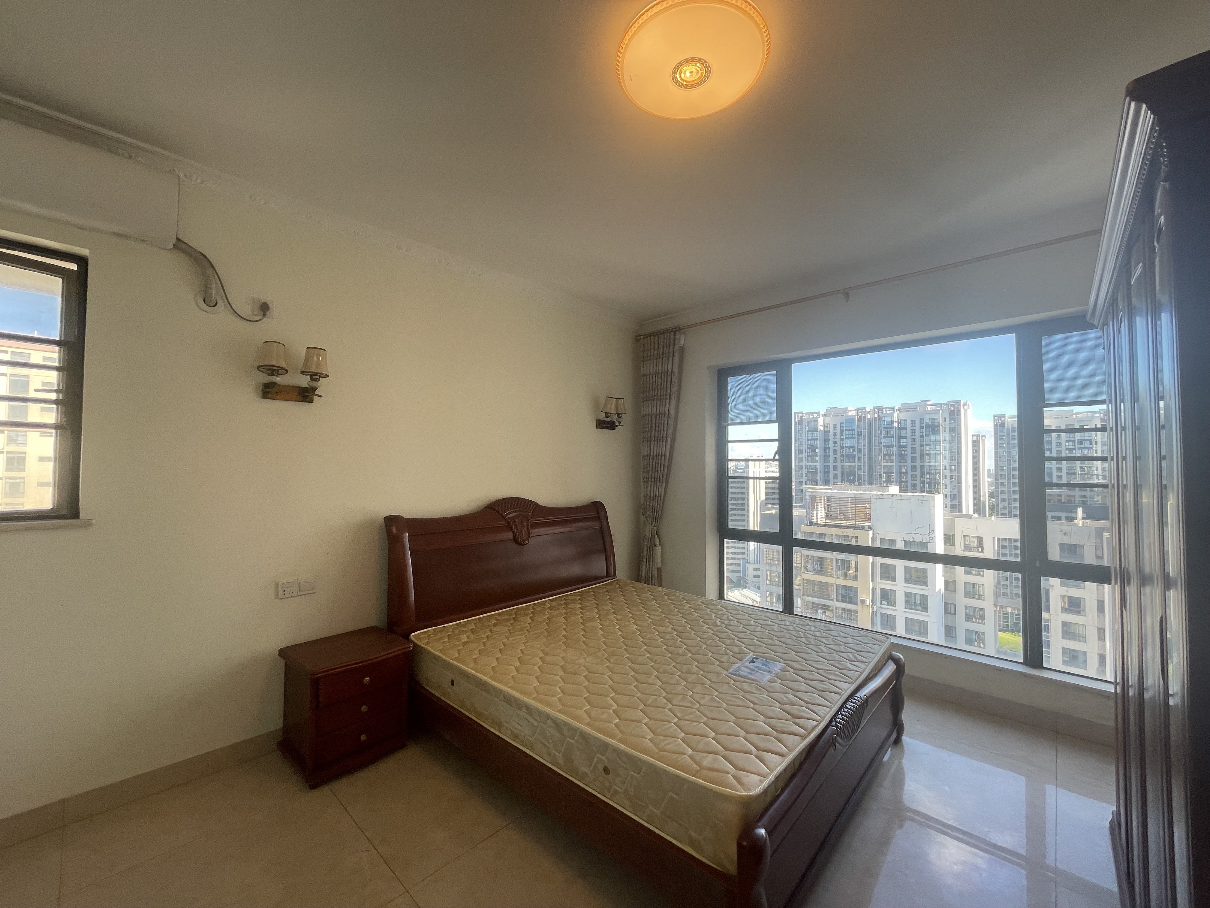 锦地翰城一期 4室2厅2卫 3500.0元/月 锦地翰城一期 4室2厅2卫 3500.0元/月室内图