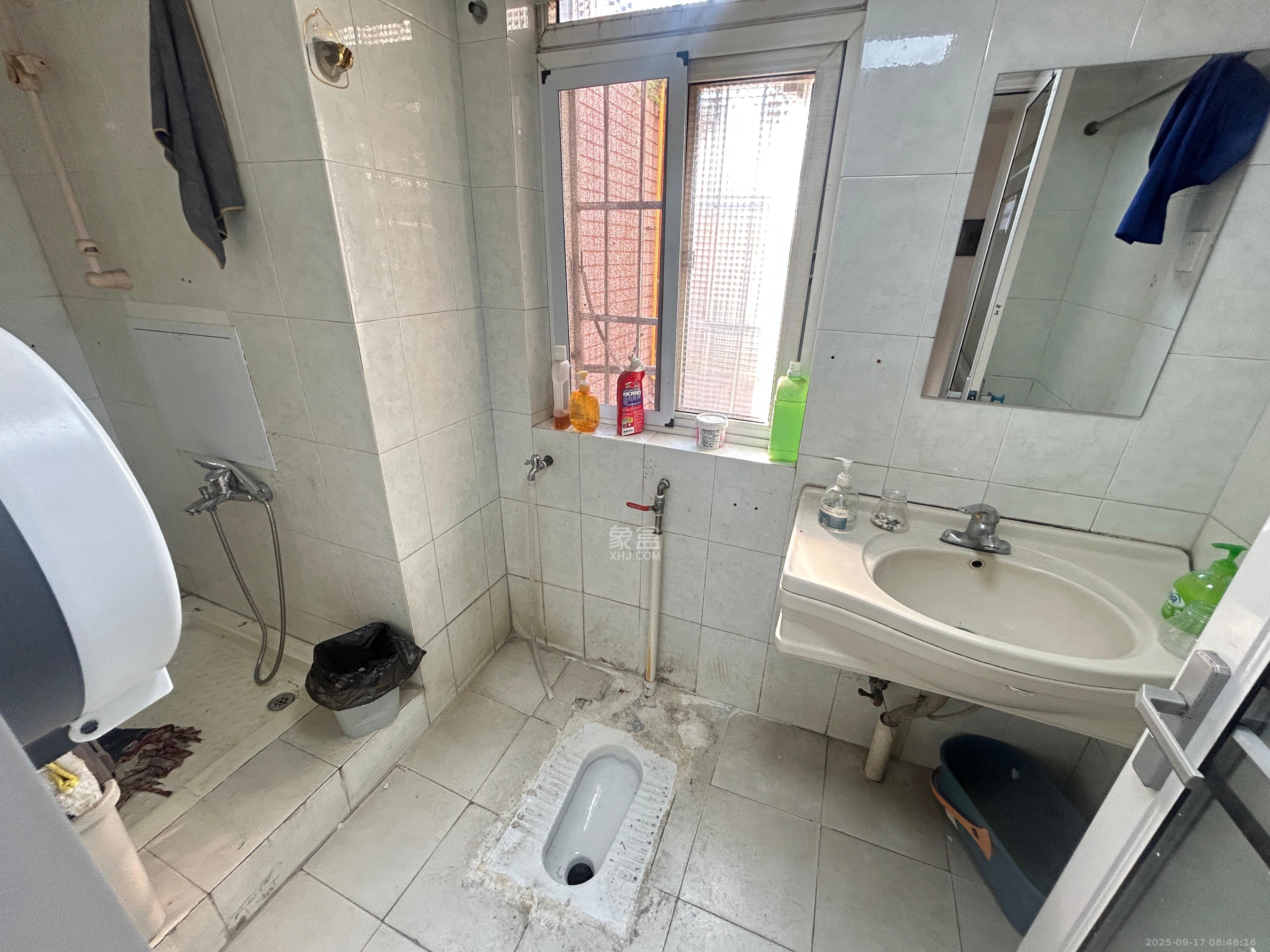 德政园  2室1厅1卫    2000.0元/月室内图