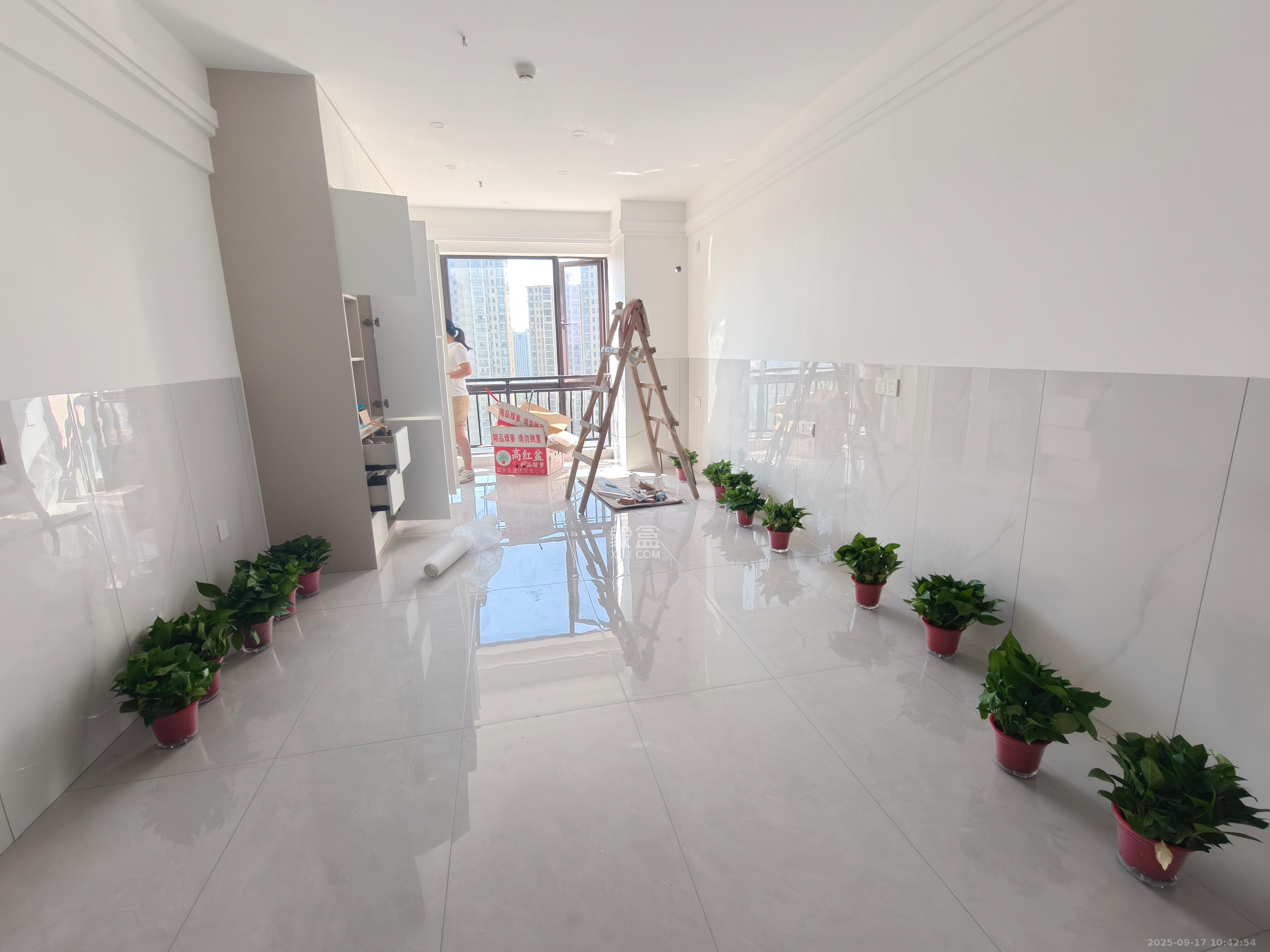 鄱阳汇金中心 1室1厅1卫 1500.0元/月 鄱阳汇金中心 1室1厅1卫 1500.0元/月室内图