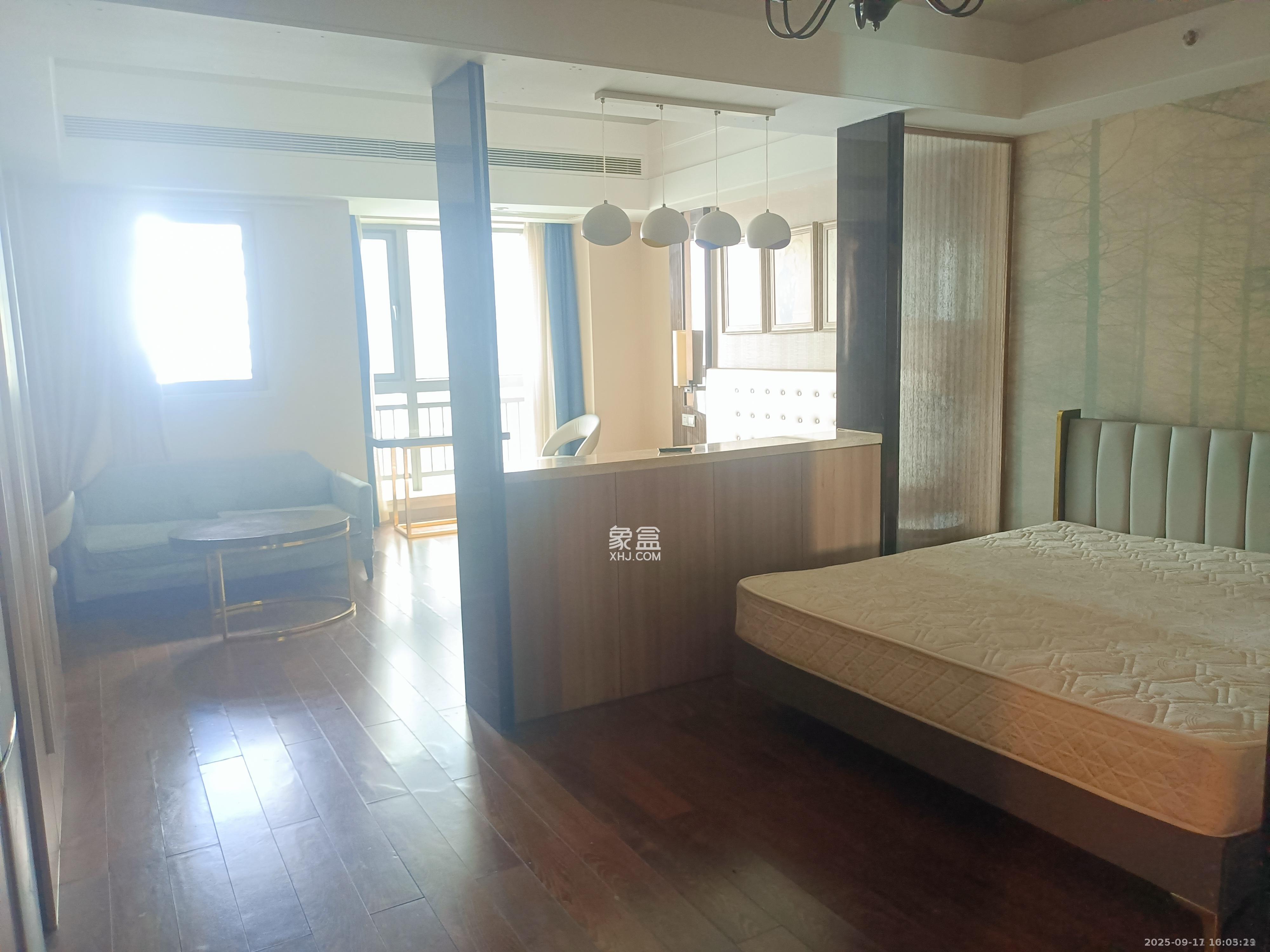 华远国际公寓  2室2厅1卫    3500.0元/月室内图