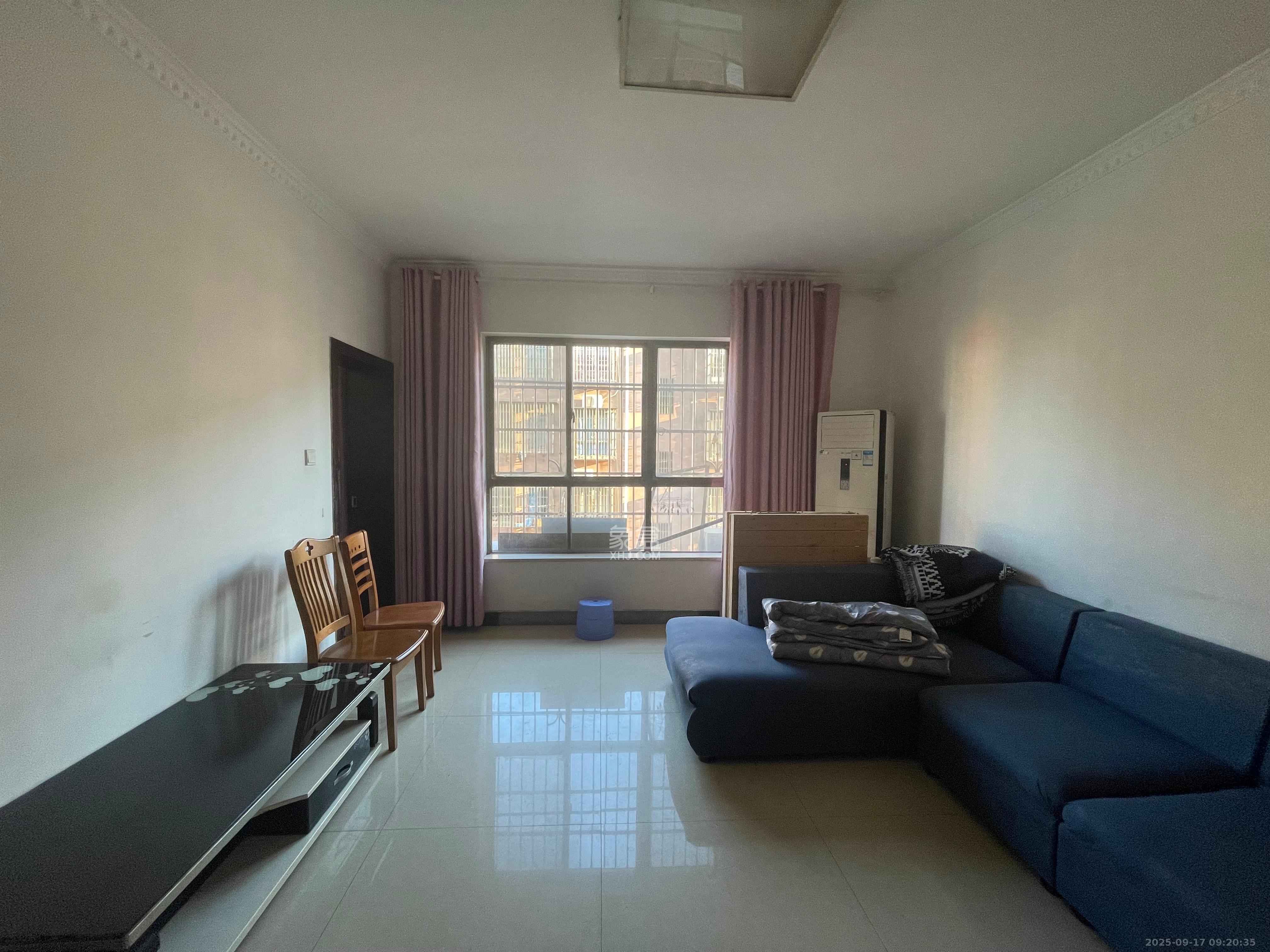 新路小区 2室1厅1卫 1500.0元/月 新路小区 2室1厅1卫 1500.0元/月室内图