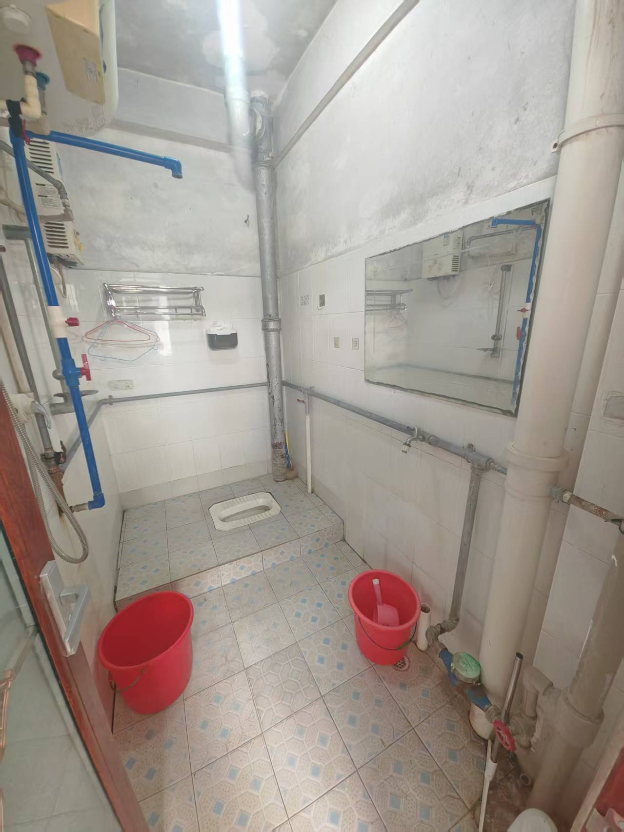 铸管宿舍 3室1厅1卫 2000.0元/月 铸管宿舍 3室1厅1卫 2000.0元/月室内图