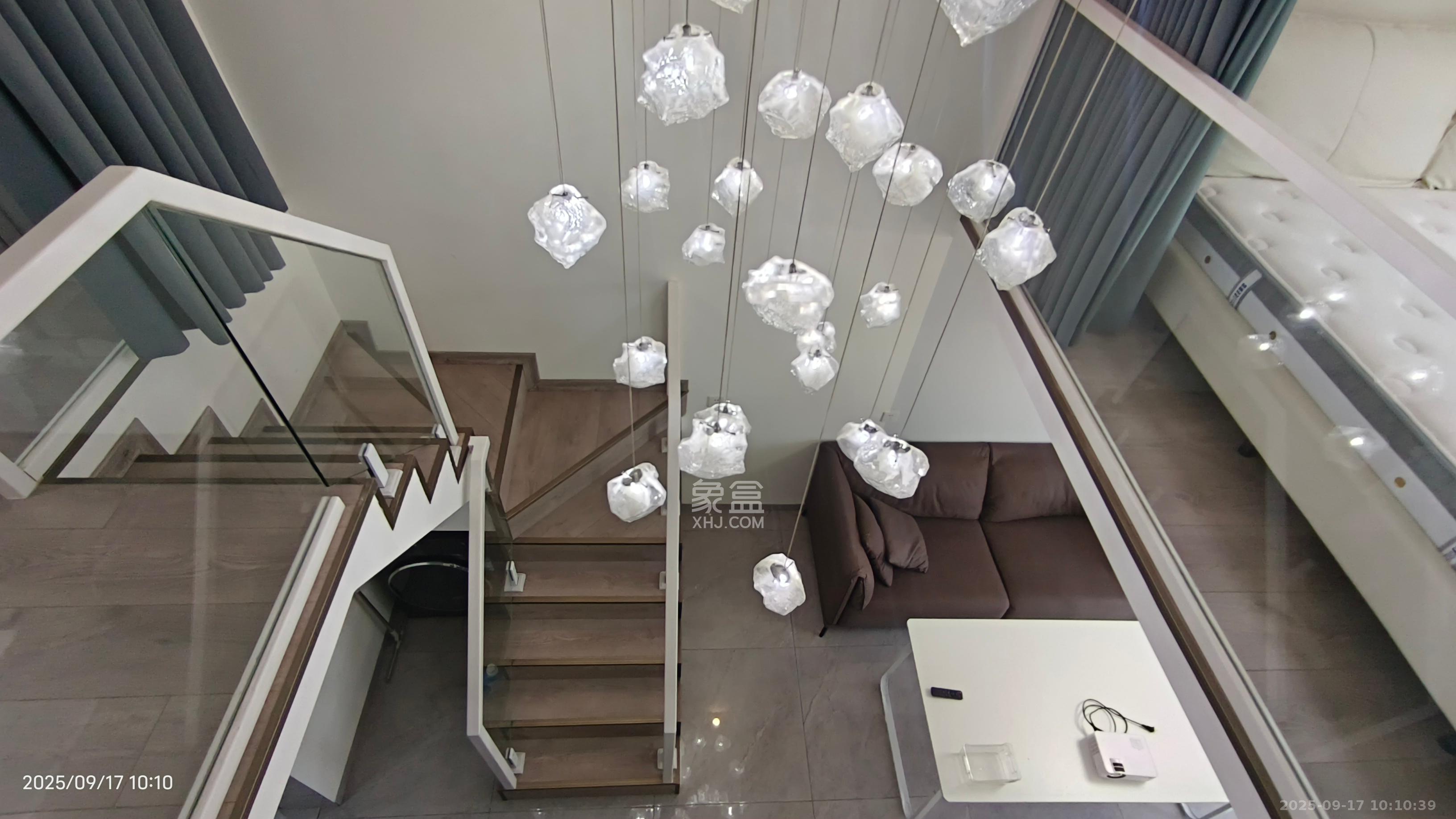 润和国际广场 2室1厅1卫 2400.0元/月 润和国际广场 2室1厅1卫 2400.0元/月室内图