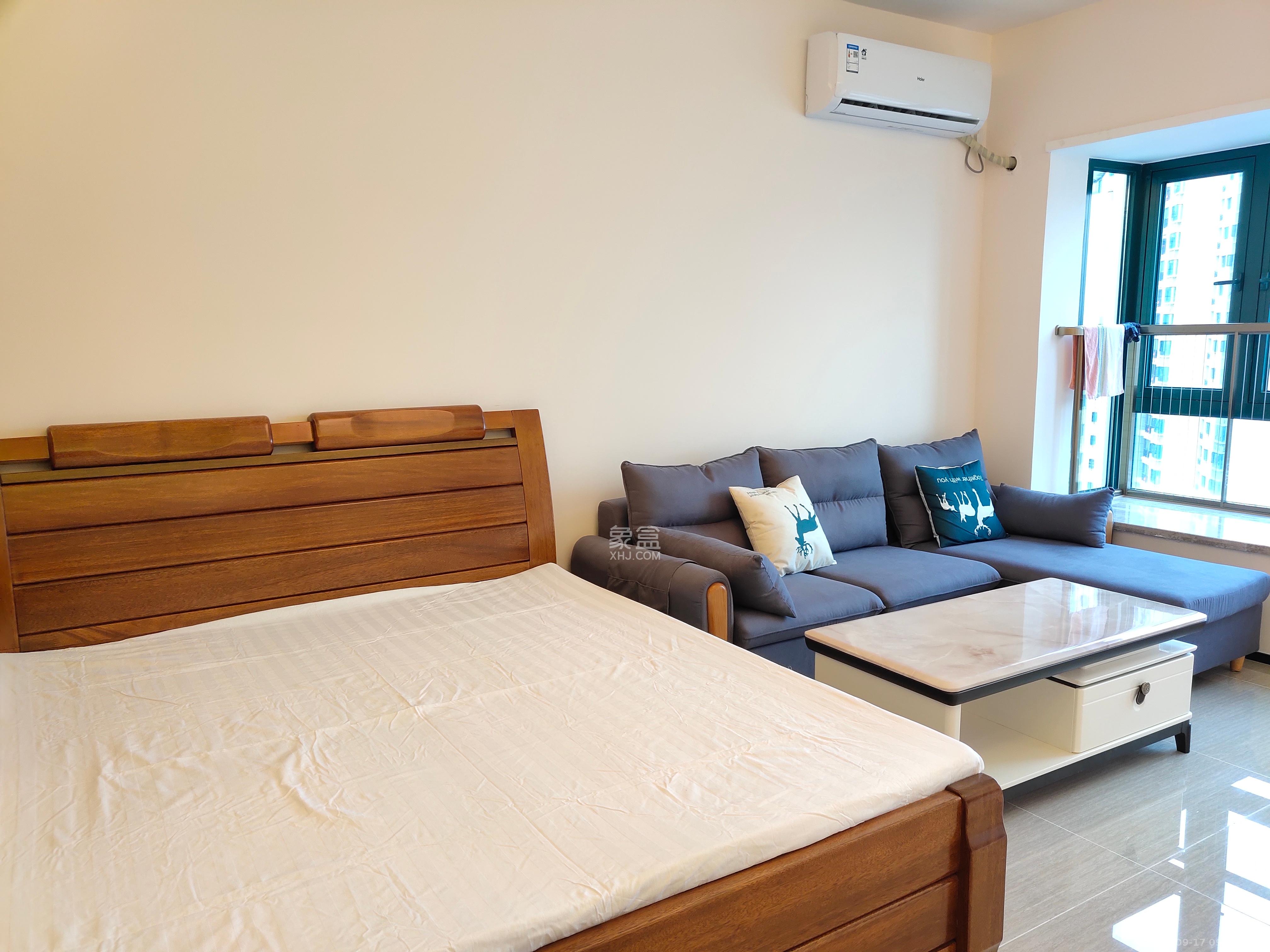 恒大翡翠华庭 1室1厅1卫 1300.0元/月 恒大翡翠华庭 1室1厅1卫 1300.0元/月室内图