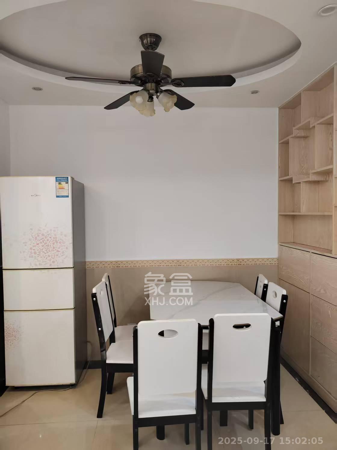 深业睿城  3室2厅1卫    1900.0元/月室内图