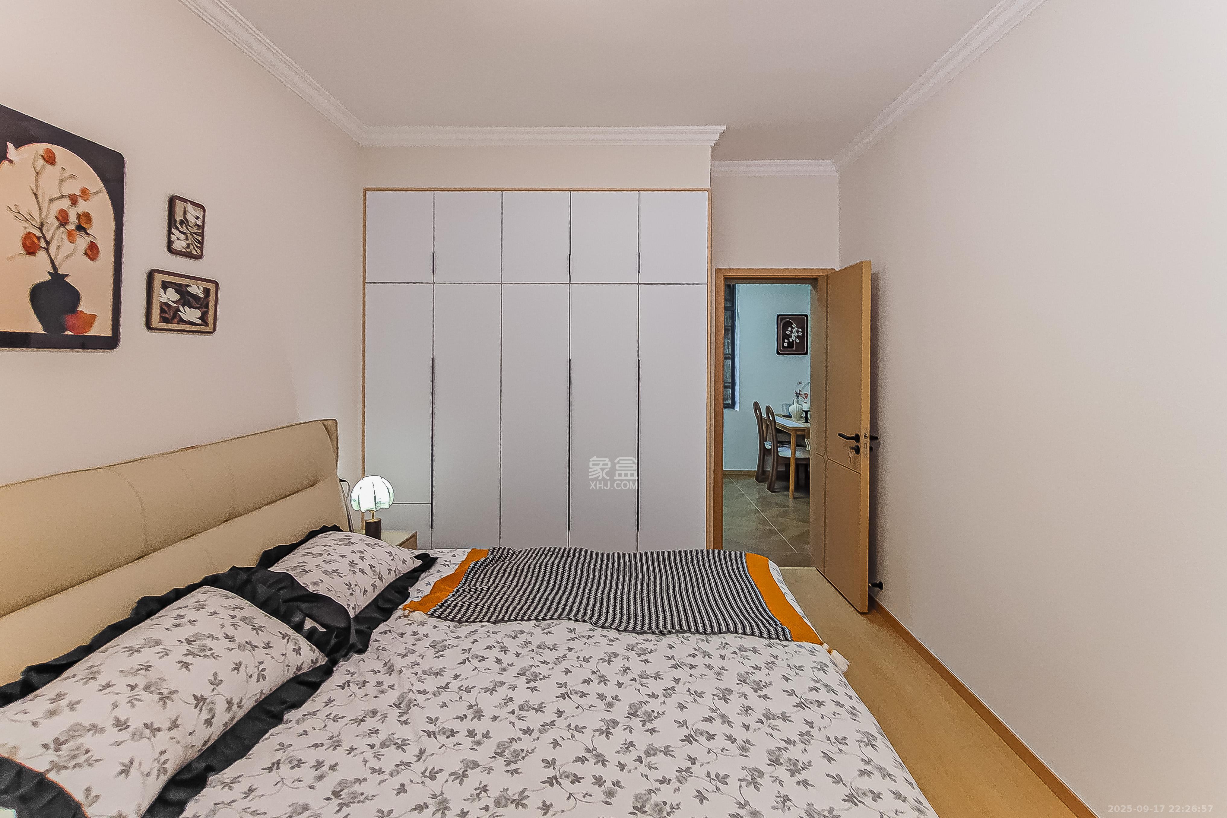 省机械工业学院（湖南工业职业学院雨花校区）  2室2厅1卫    46.8万卧室