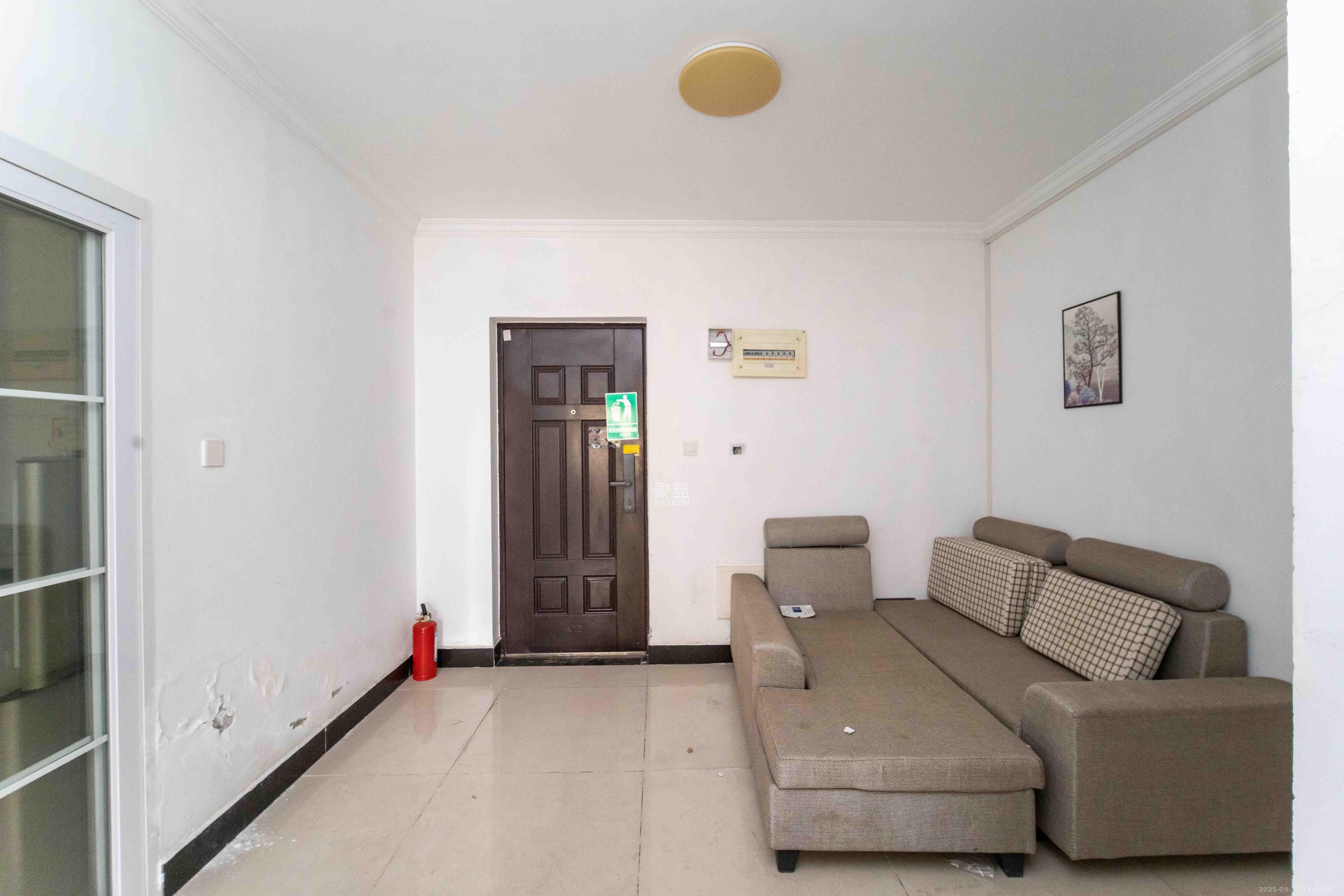 金地格林公馆 3室2厅1卫 2300.0元/月 金地格林公馆 3室2厅1卫 2300.0元/月室内图