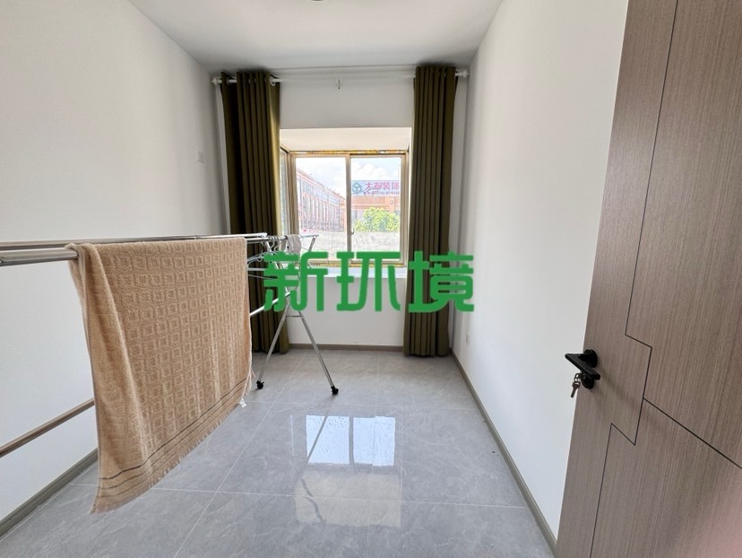 西溪美景 3室2厅1卫 1800.0元/月 西溪美景 3室2厅1卫 1800.0元/月室内图