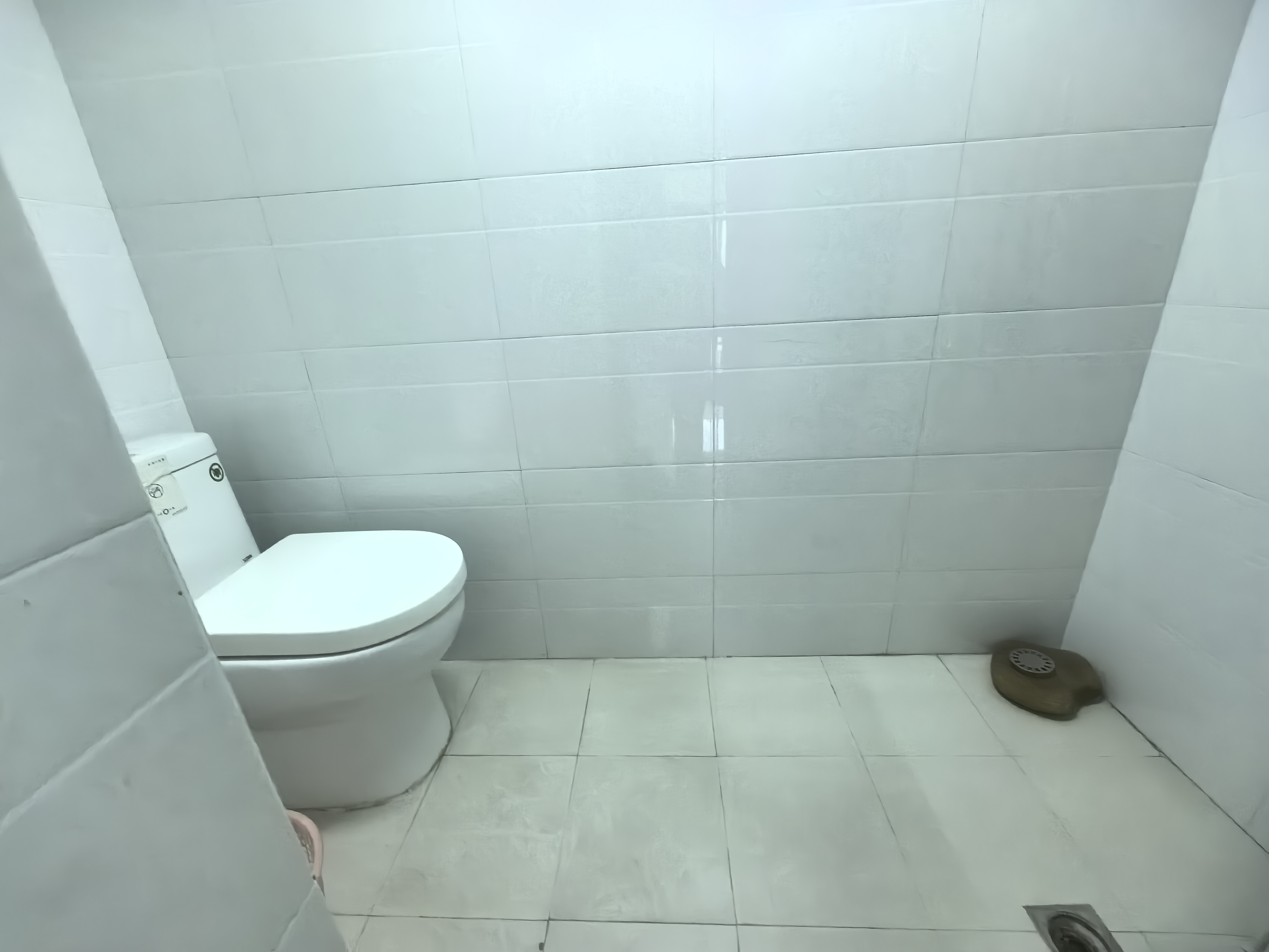 高盛澧园一二期  2室2厅2卫    1400.0元/月室内图