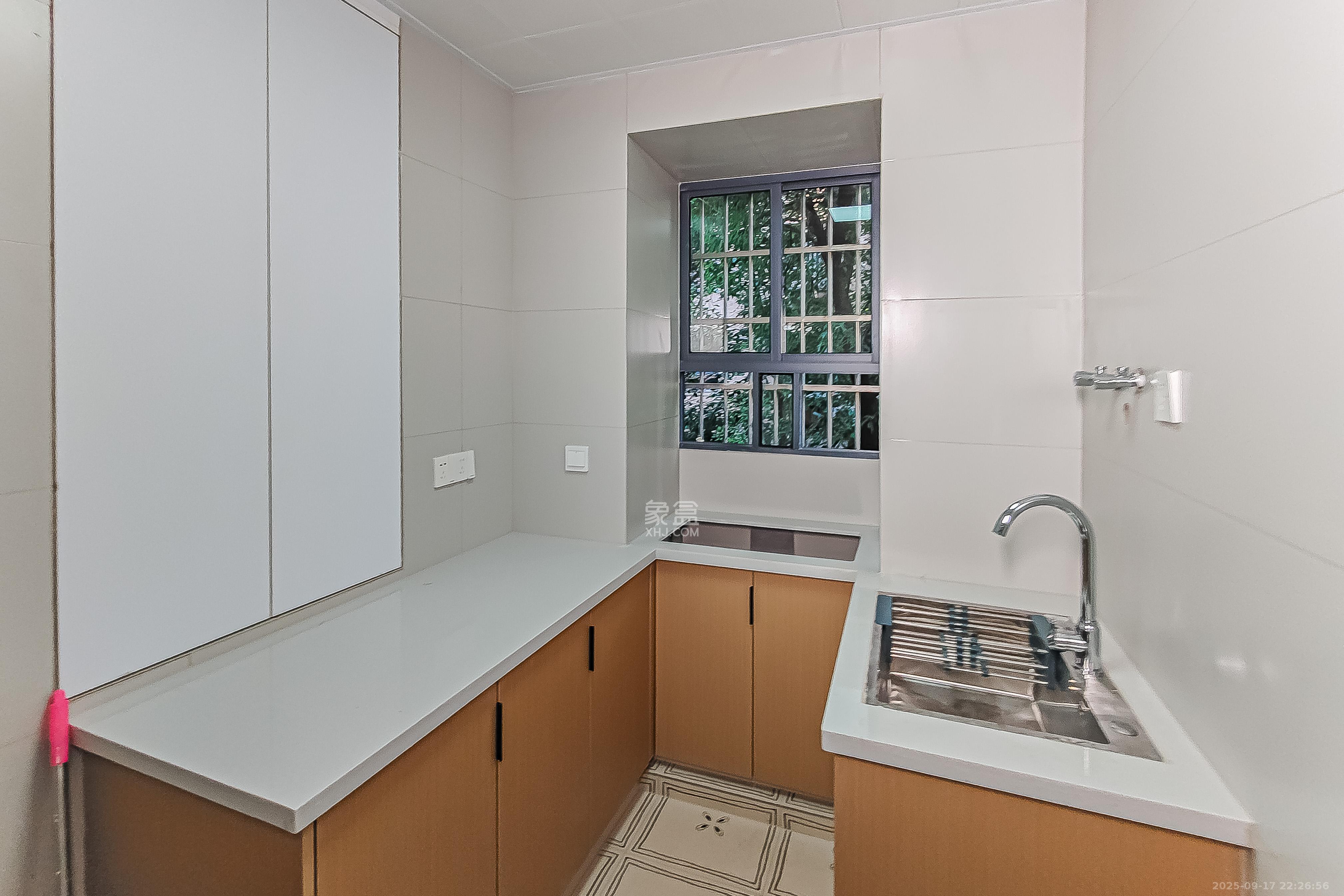 省机械工业学院(湖南工业职业学院雨花校区) 2室2厅1卫 46.8万 省机械工业学院(湖南工业职业学院雨花校区) 2室2厅1卫 46.8万厨房