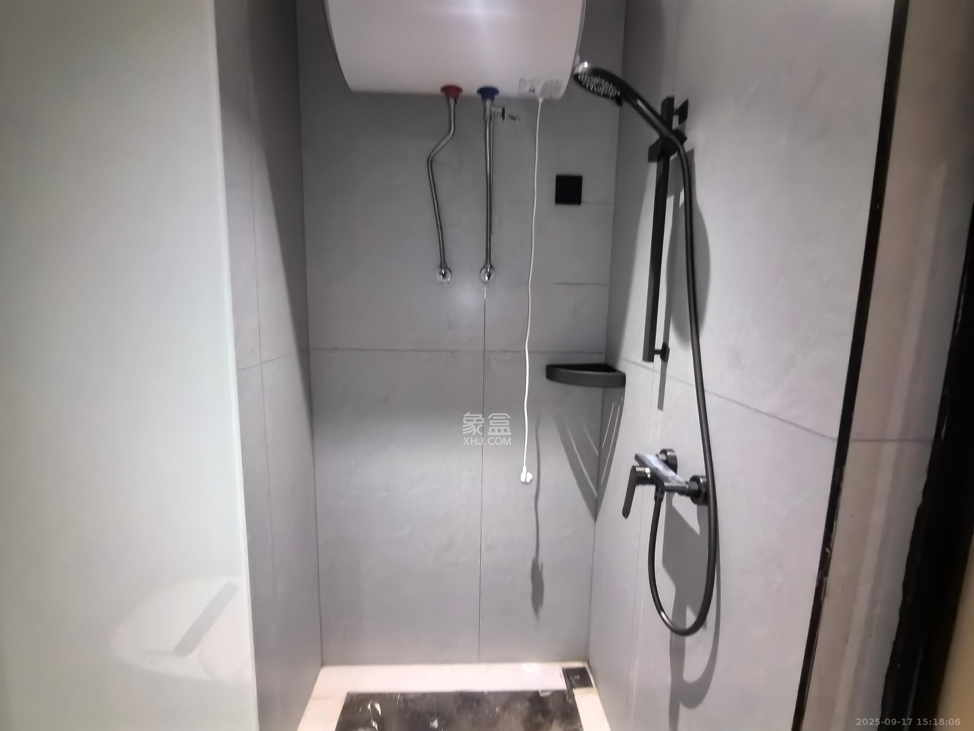 臻园 1室0厅0卫 1600.0元/月 臻园 1室0厅0卫 1600.0元/月室内图