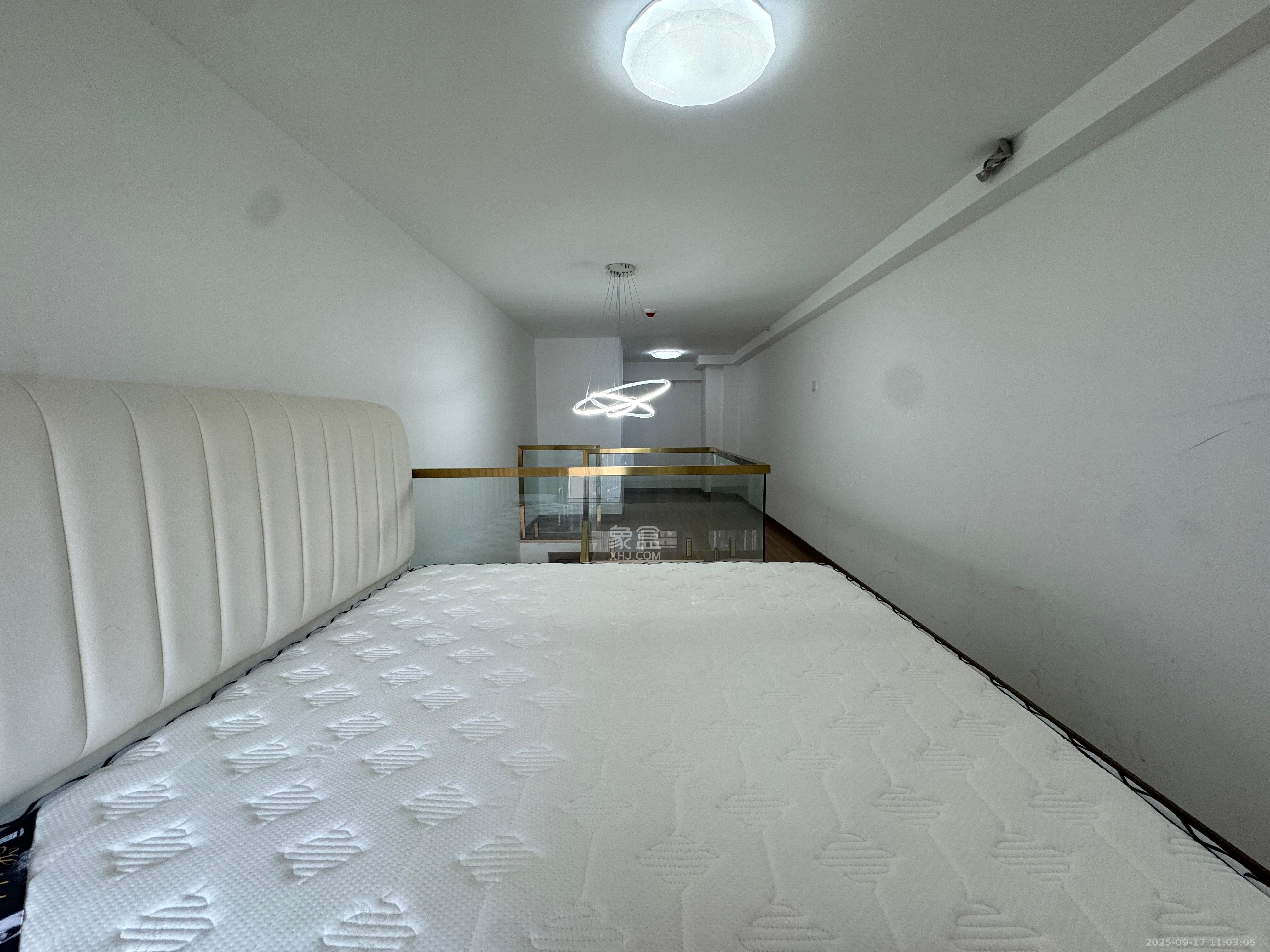 时代MOMA云PARK  2室1厅1卫    2700.0元/月室内图