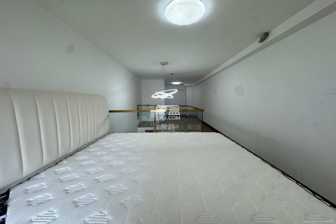 时代MOMA云PARK 2室1厅1卫 2700.0元/月 时代MOMA云PARK 2室1厅1卫 2700.0元/月室内图