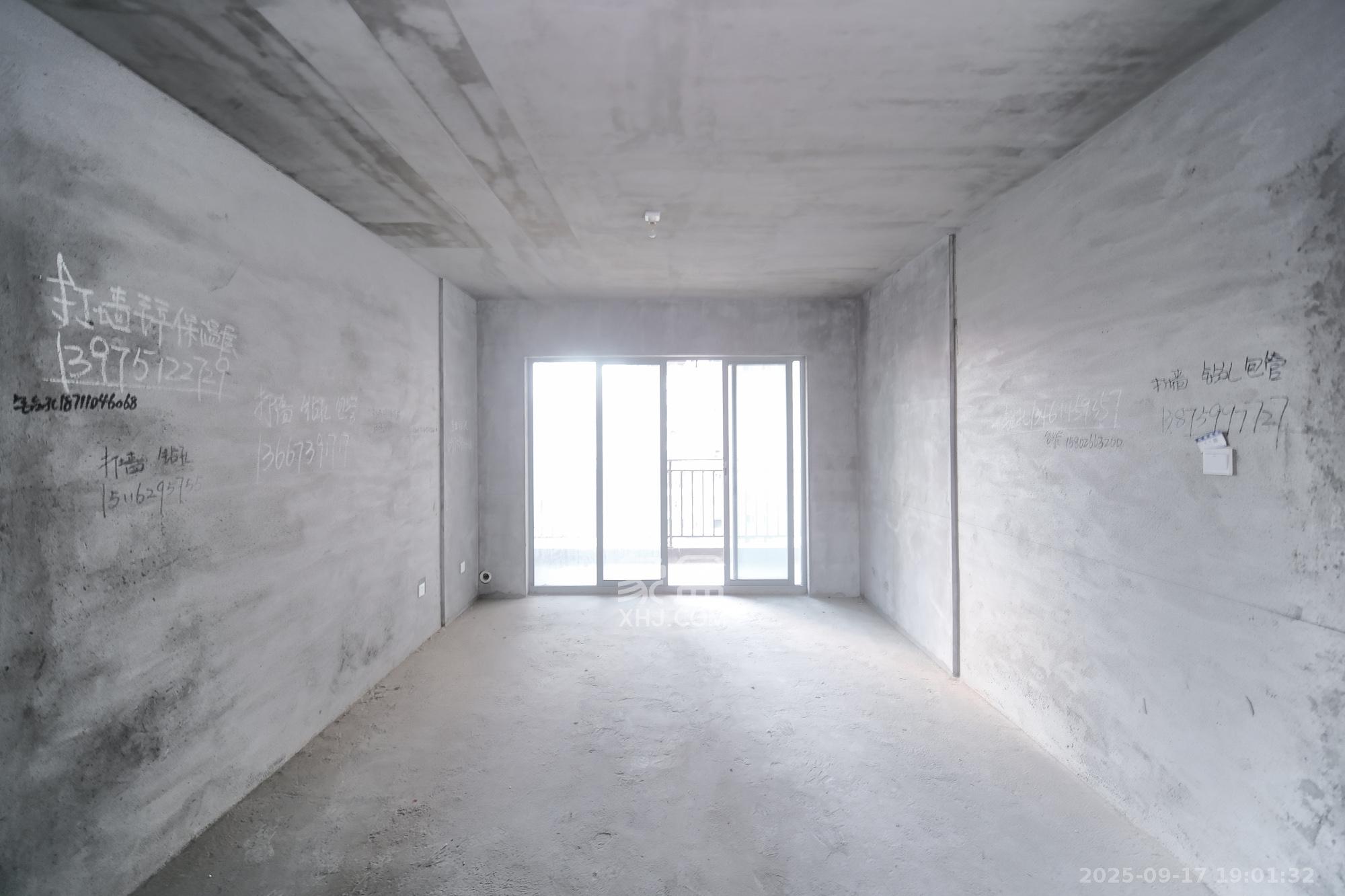 湖湘奥林匹克花园  3室2厅2卫    73.0万 湖湘奥林匹克花园  3室2厅2卫    73.0万