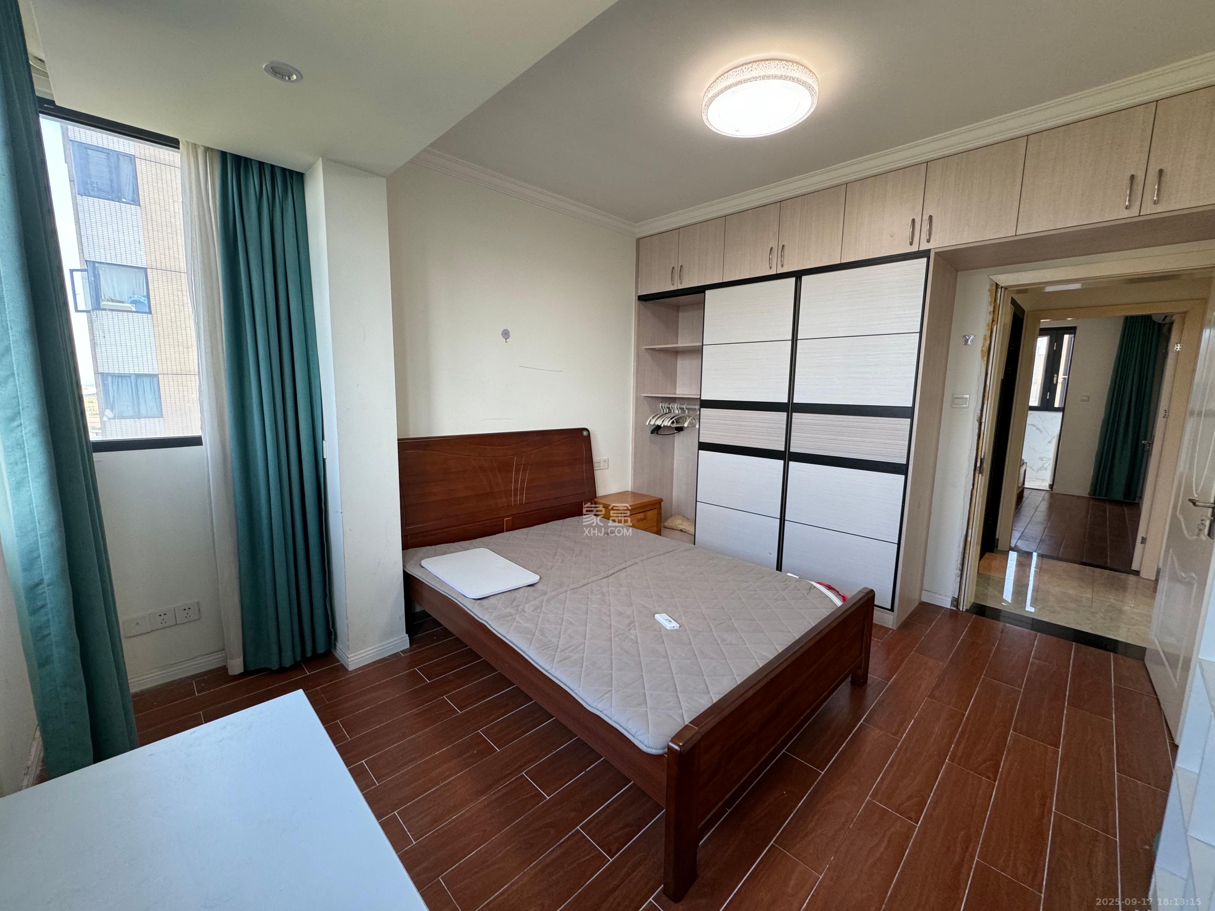 金轮星光名座 3室2厅1卫 2500.0元/月 金轮星光名座 3室2厅1卫 2500.0元/月室内图