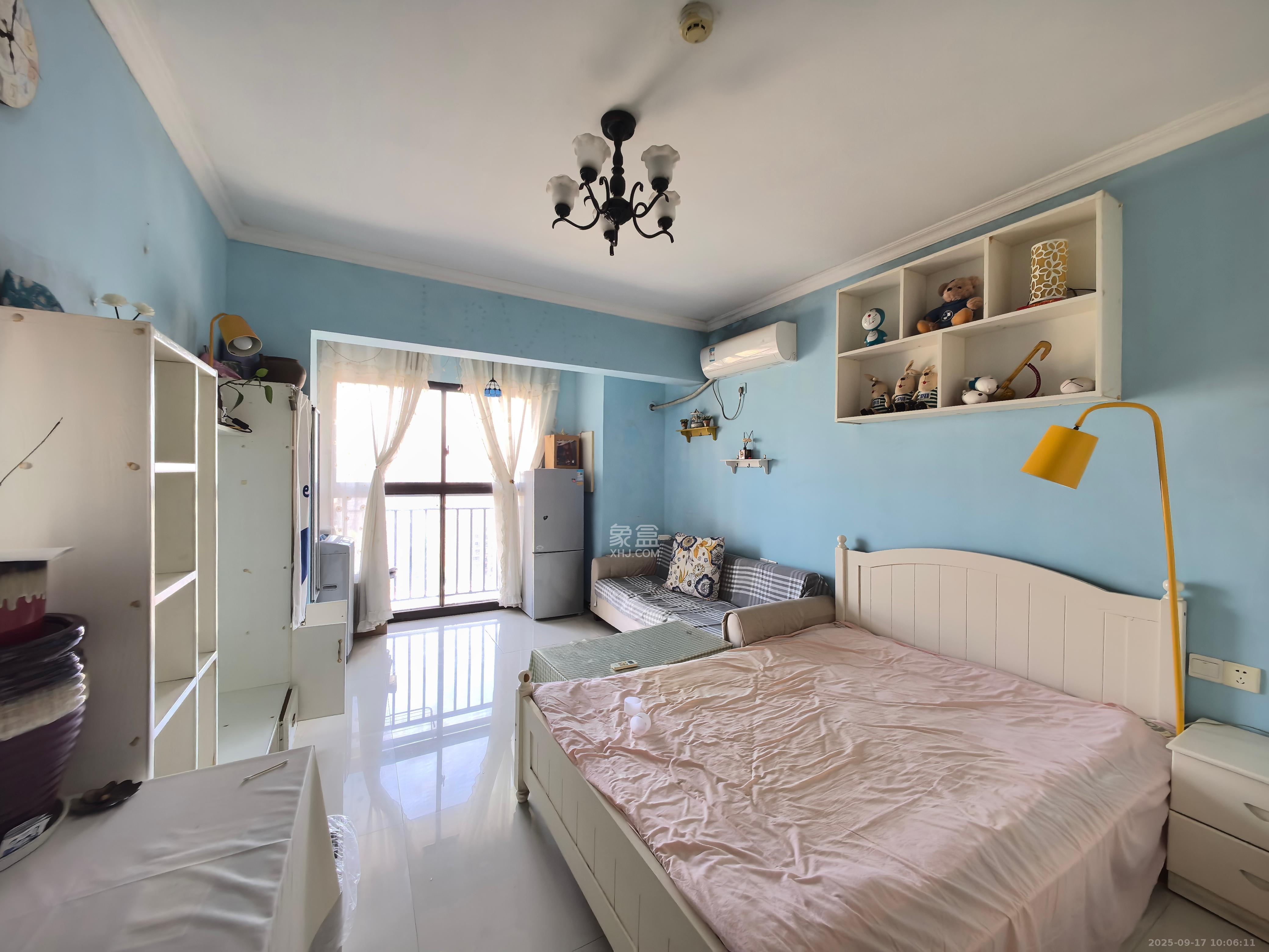 华润五彩城 1室1厅1卫 1500.0元/月 华润五彩城 1室1厅1卫 1500.0元/月室内图