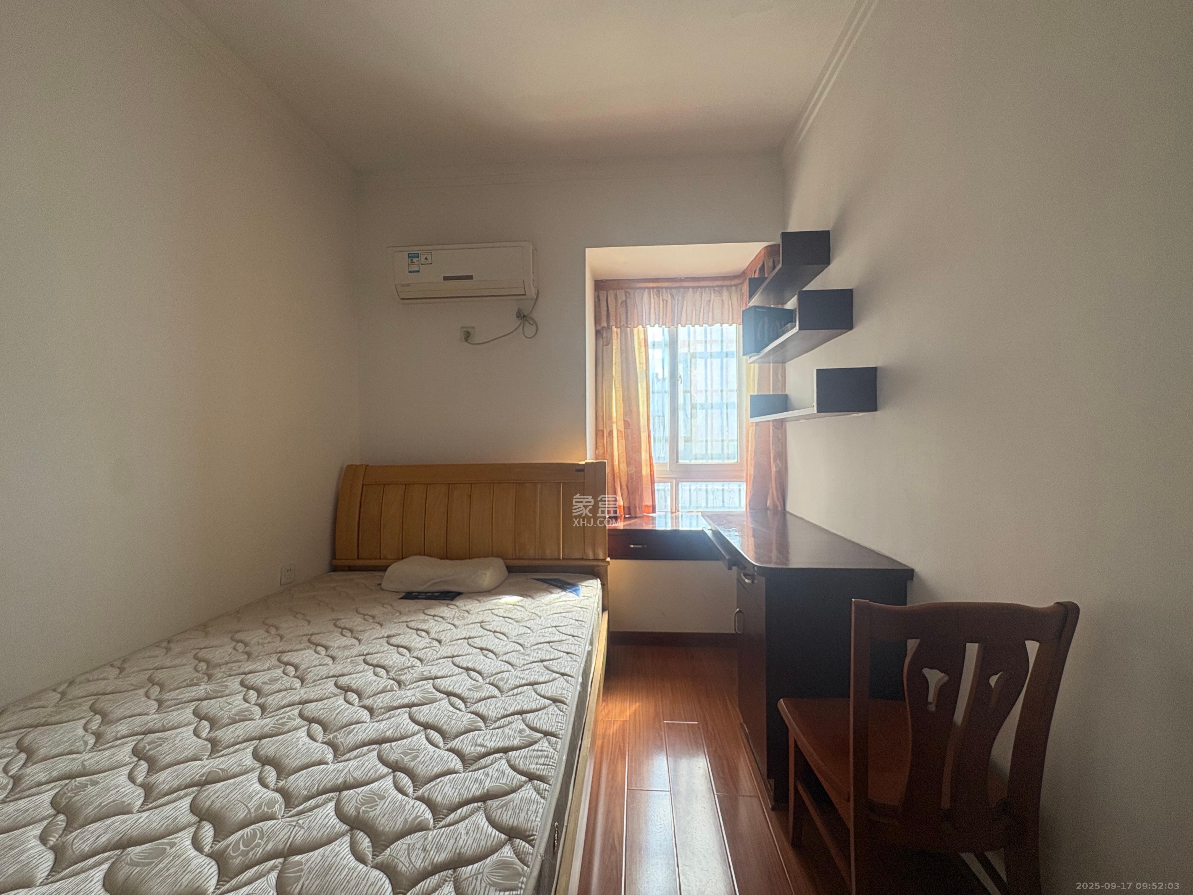 楚天世纪城东苑 3室2厅1卫 1600.00元/月 楚天世纪城东苑 3室2厅1卫 1600.00元/月室内图