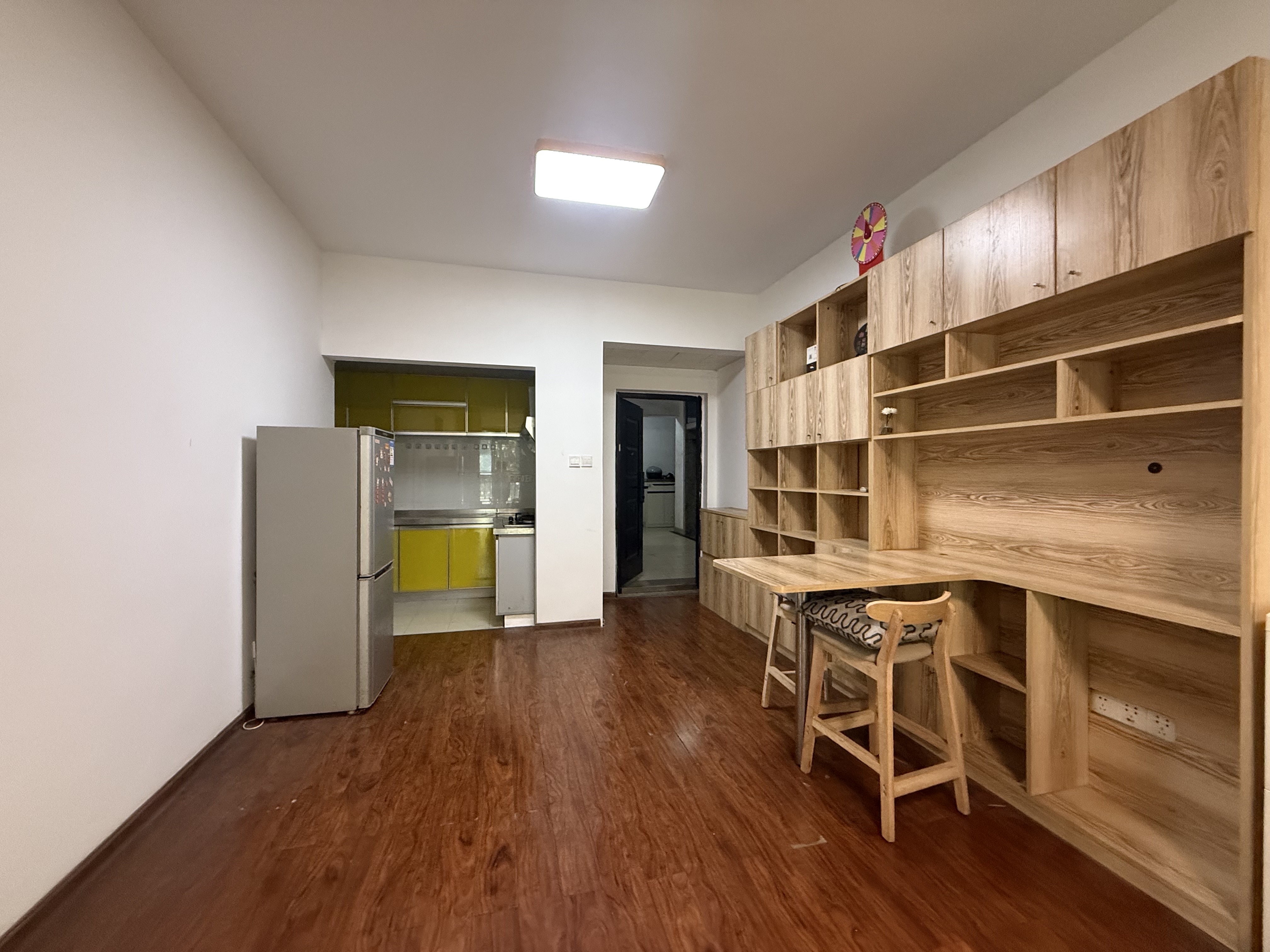 中泰峰境  2室2厅1卫   1600.00元/月室内图