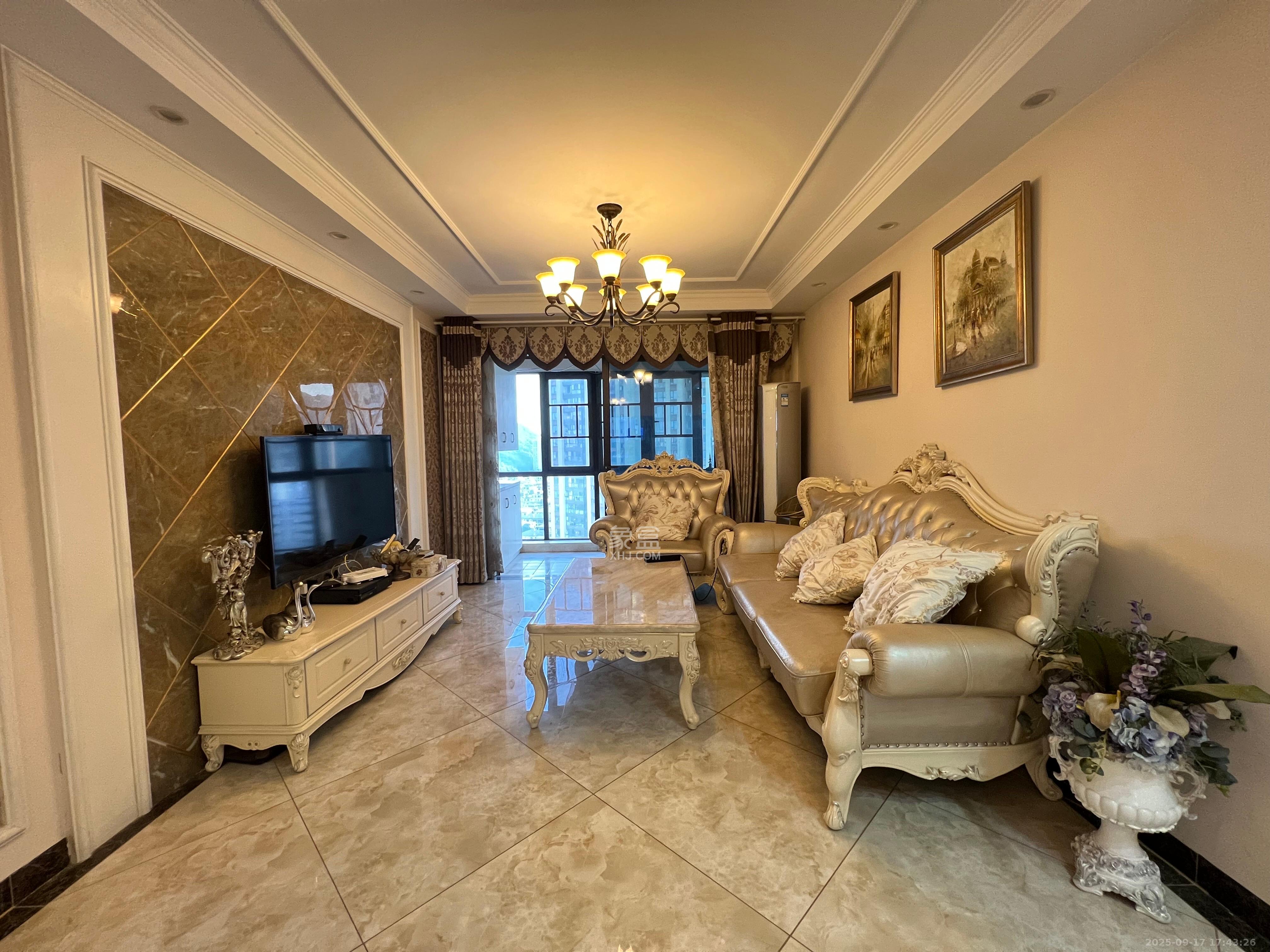 龙湖湘风原著(龙湖湘风星城) 3室2厅2卫 2400.0元/月 龙湖湘风原著(龙湖湘风星城) 3室2厅2卫 2400.0元/月室内图