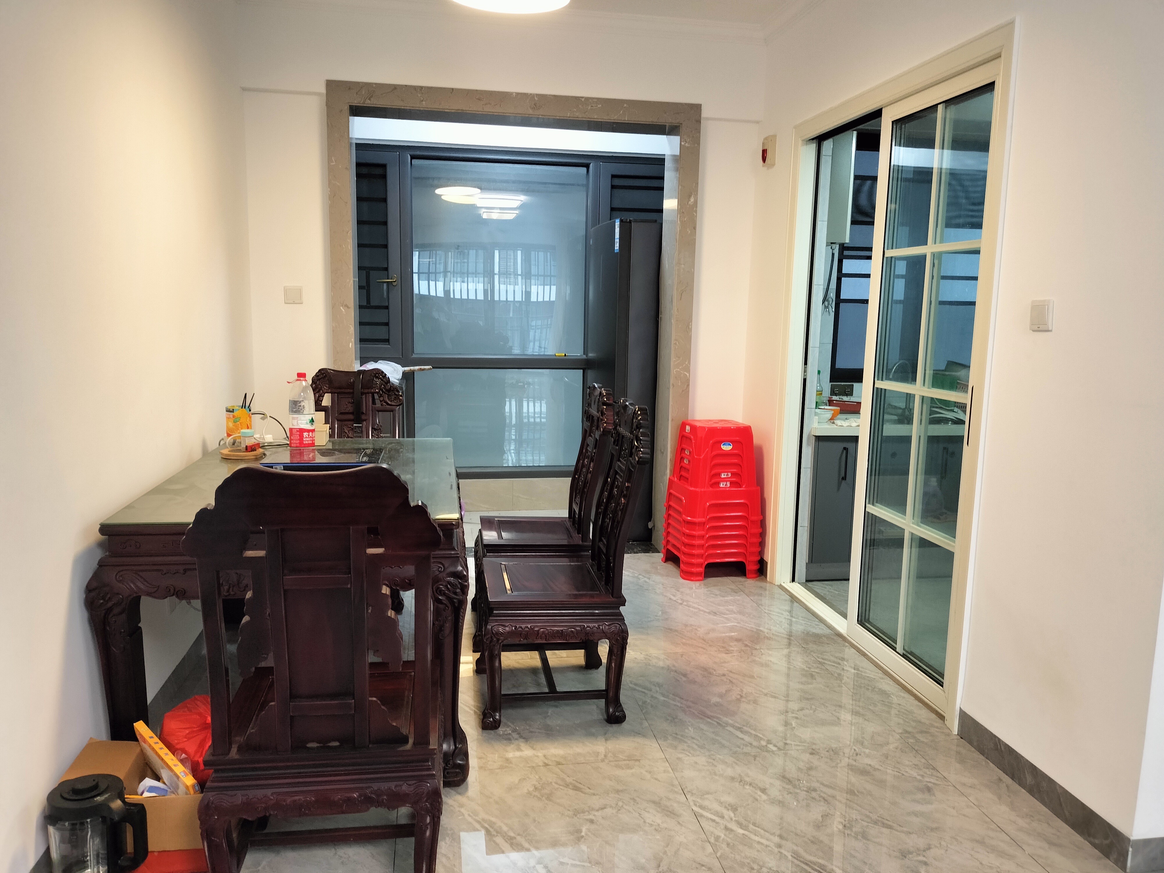 正茂豪庭 3室2厅2卫 2600.0元/月 正茂豪庭 3室2厅2卫 2600.0元/月室内图