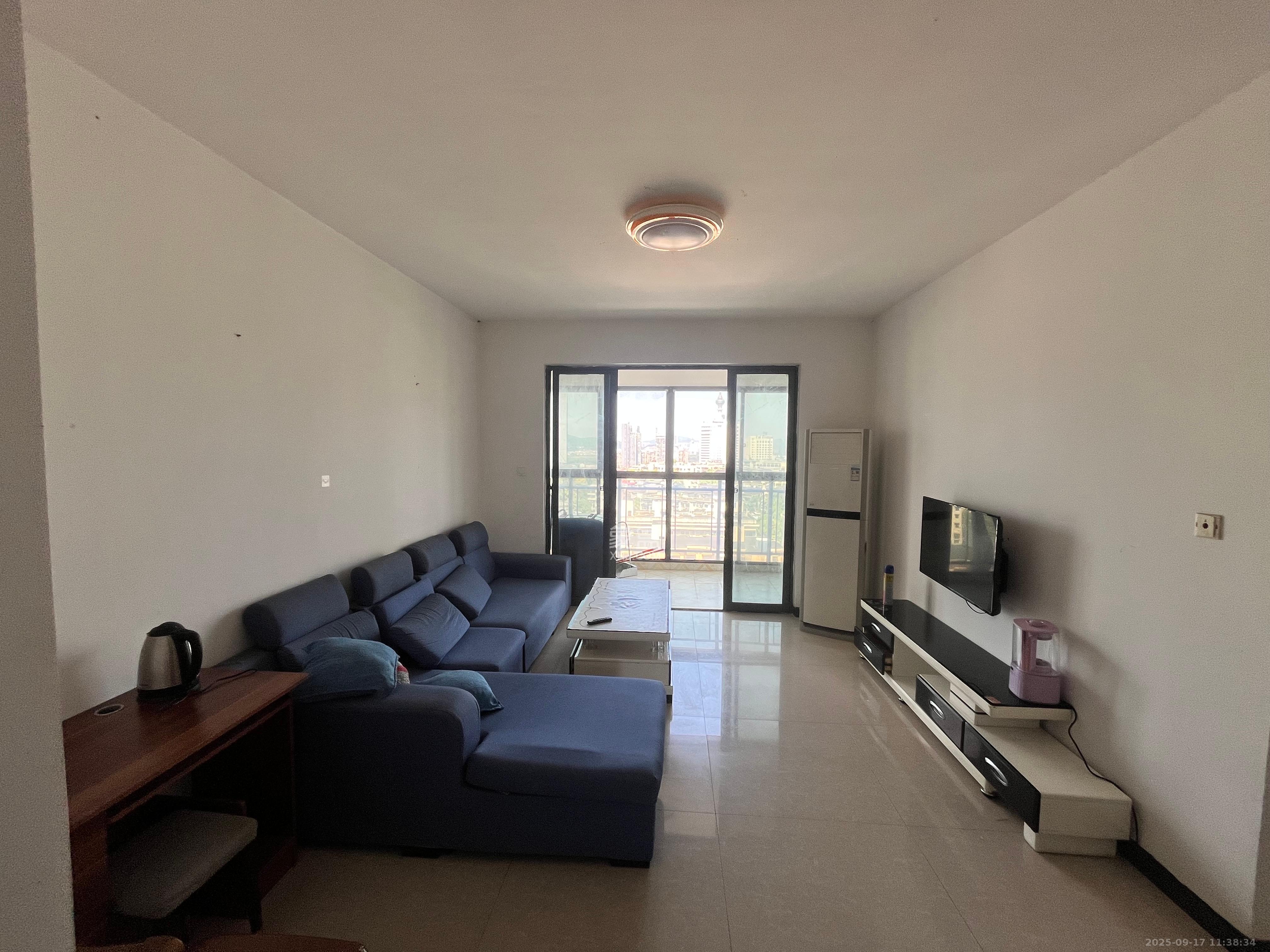 钱隆首府(福晟御园)  3室1厅2卫    2700.0元/月室内图