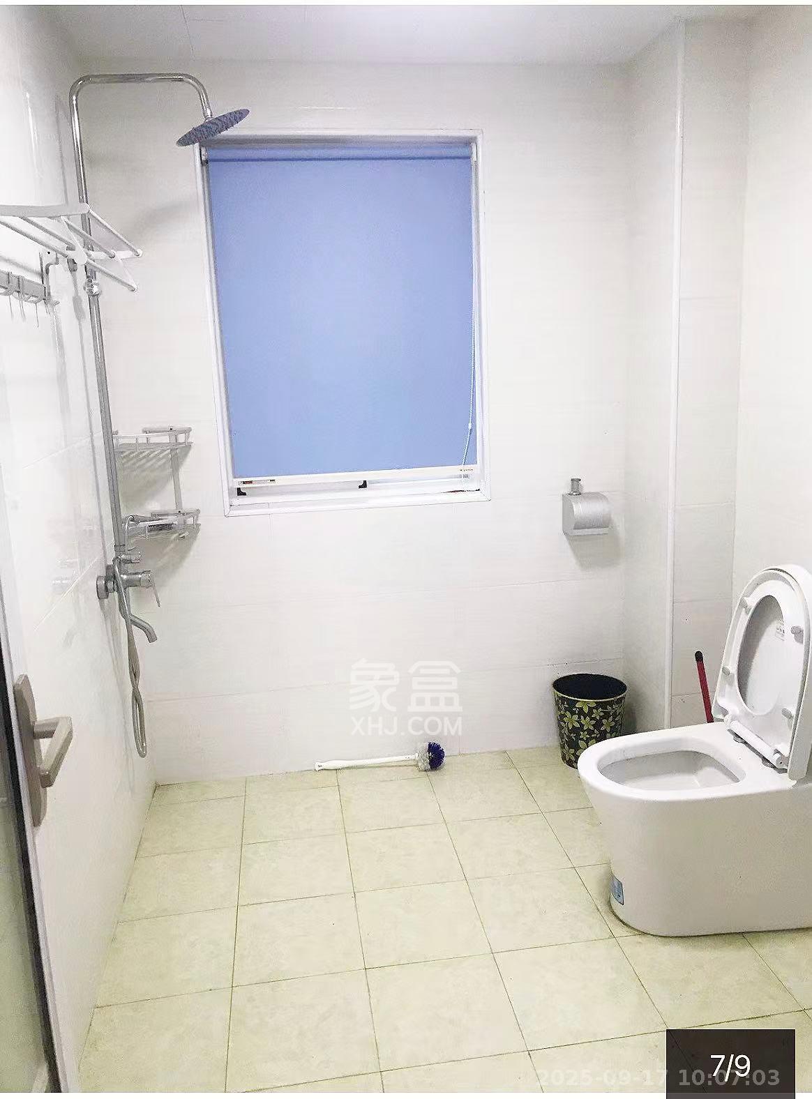 嘉顺苑  3室2厅2卫   2800.00元/月室内图