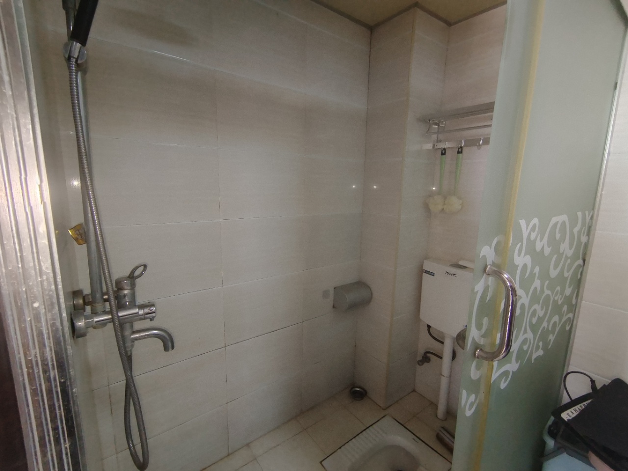 世纪嘉苑  2室2厅1卫    1800.0元/月